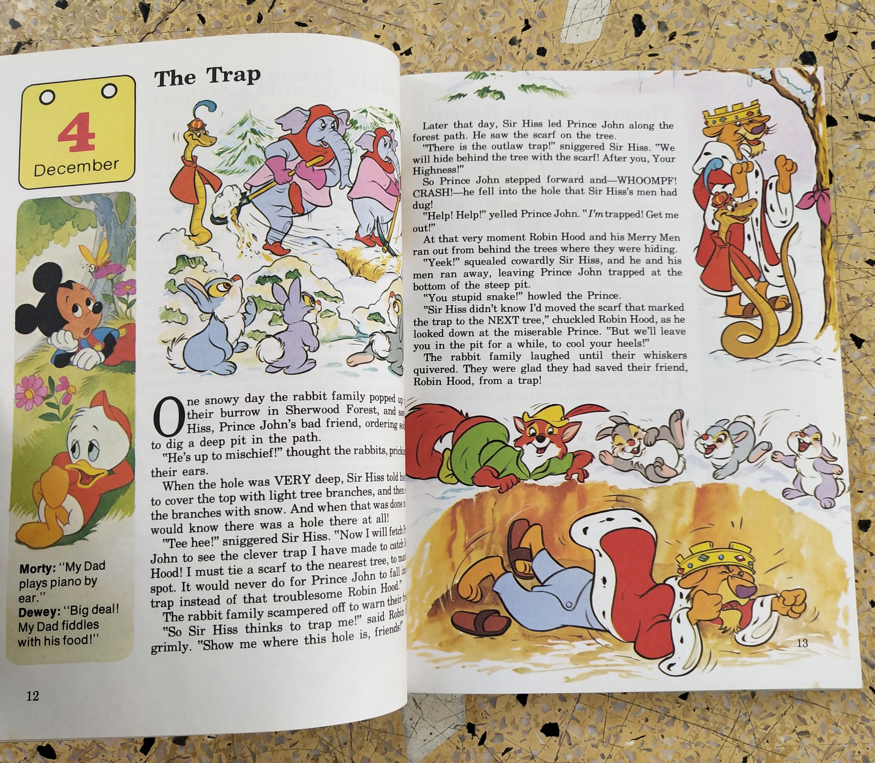 หนังสือภาพการ์ตูนดิสนีย์น่ารัก **หนังสิอเก่า มีตำหนิ โปรดตรวจสอบทุกภาพ ปกแข็ง ฉบับภาษาอังกฤษ เล่าเรื่องราวของทุกวันในฤดูหนาว ผ่านตัวการ์ตูนจากดิสนีย์ Story a Day for every day of the year ,Winter