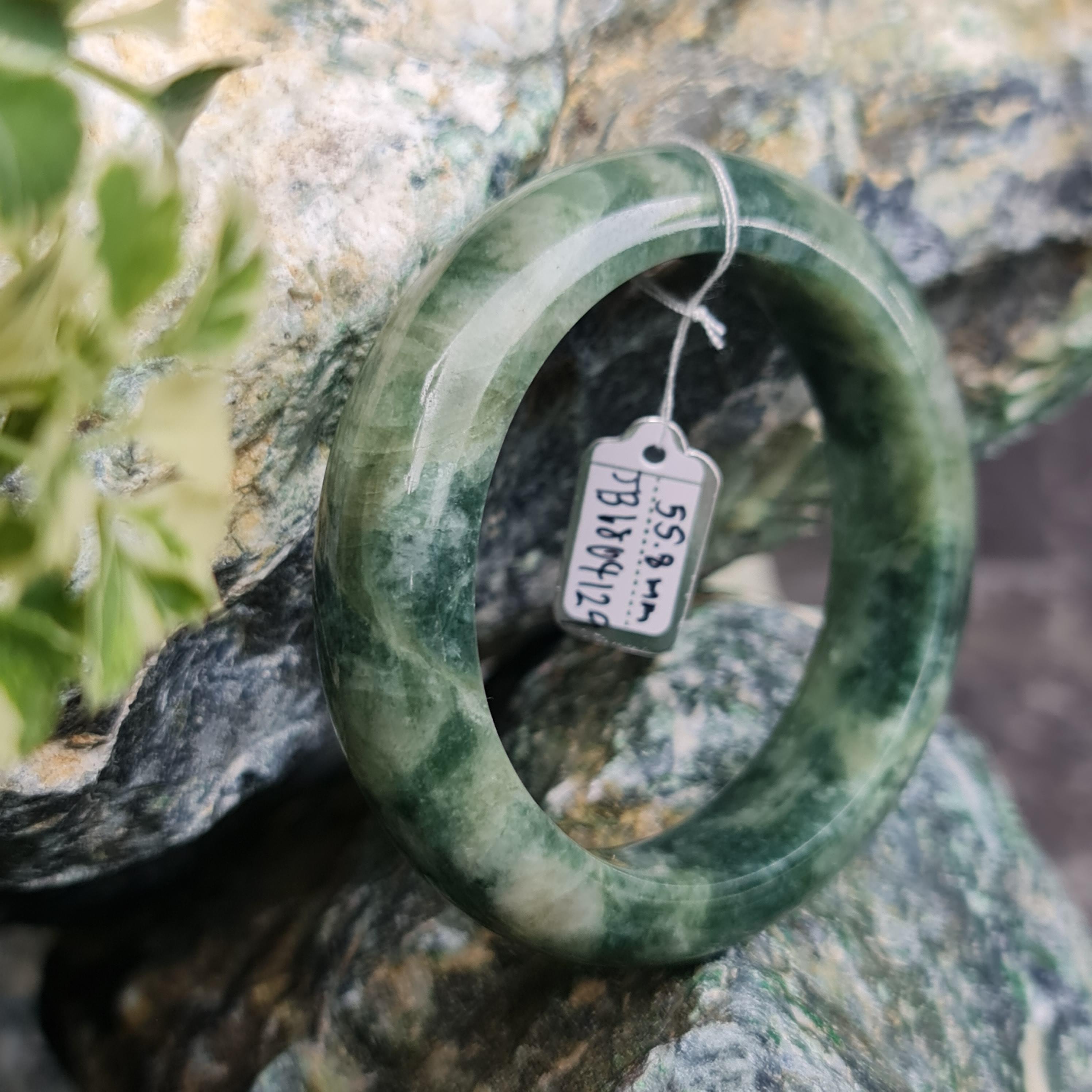 JB6804129 หยก พม่า แท้ Jade กำไลหยก 55.8 มม. (Jadeite bracelet) พม่า (Myanmar)