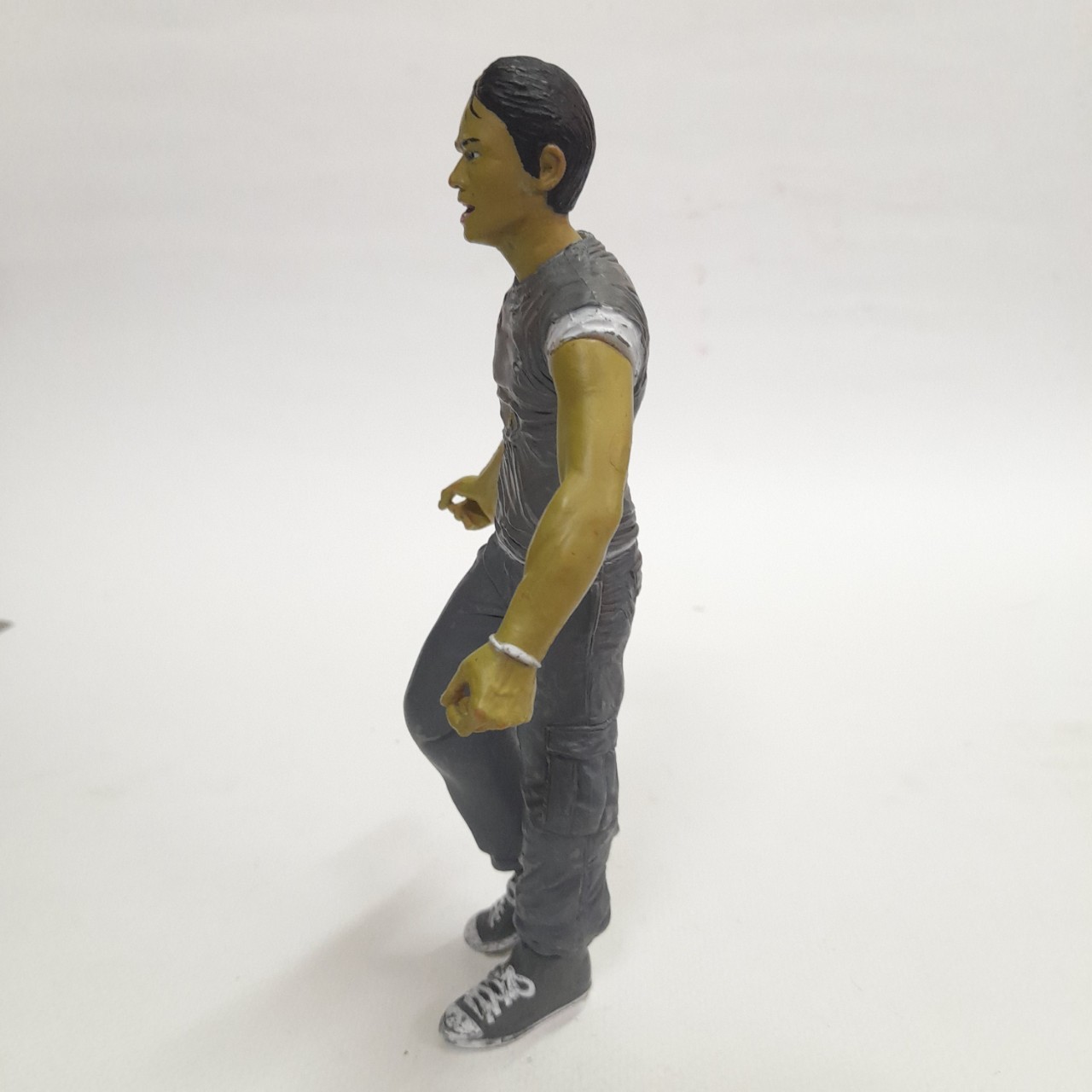 ฟิกเกอร์สำเร็จขยับไม่ได้ ***ไม่มีกระดูกช้าง จาพนม จากภาพยนตร์ ต้มยำกุ้ง มีปั๊ม มือสองสภาพดีมีรอย ขนาดตามภาพ