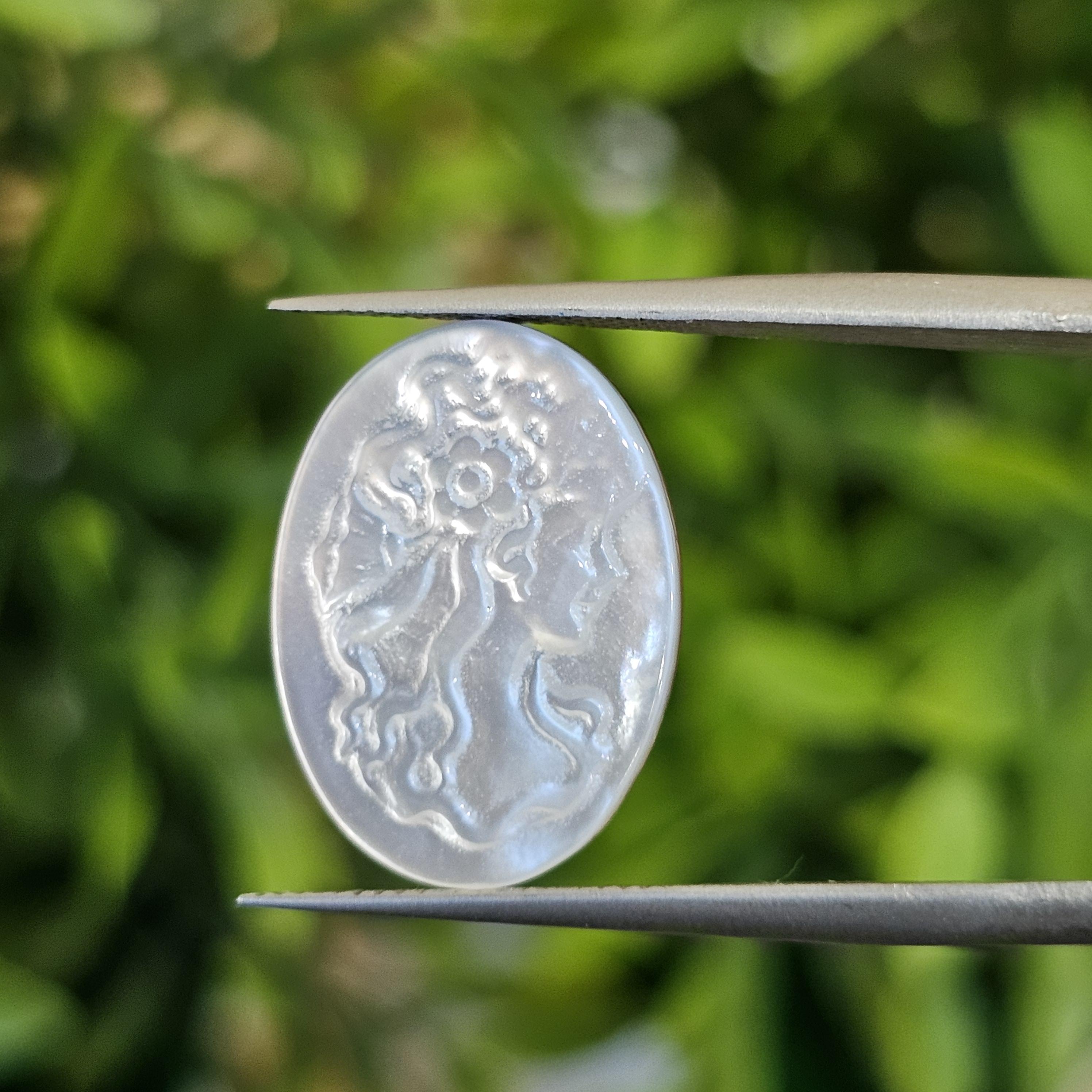 เปลือกหอยมุก แกะสลัก Pearl Shell Carved 3.94 กะรัต (Cts.)