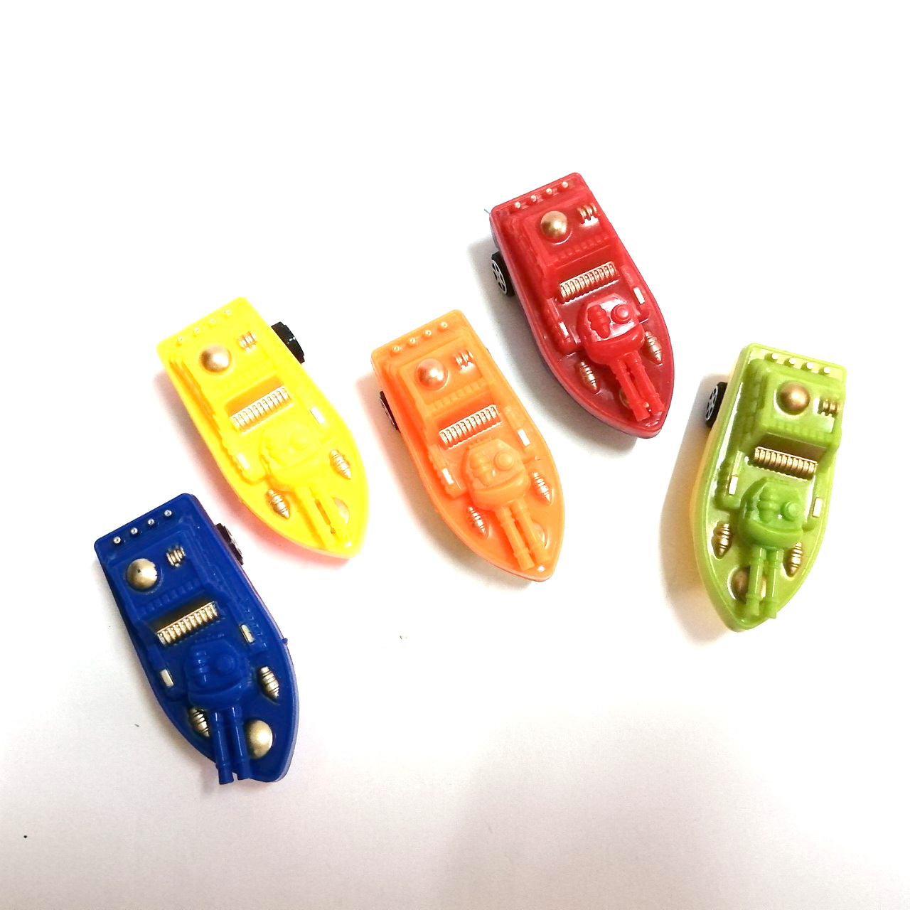 กบเหลาดินสอของเก่าราวปี 2535 รูปเรือรบมีล้อ ของเก่าเก็บสภาพใหม่ไม่เคยใช้ ขายทั้งชุด 5 ลำ