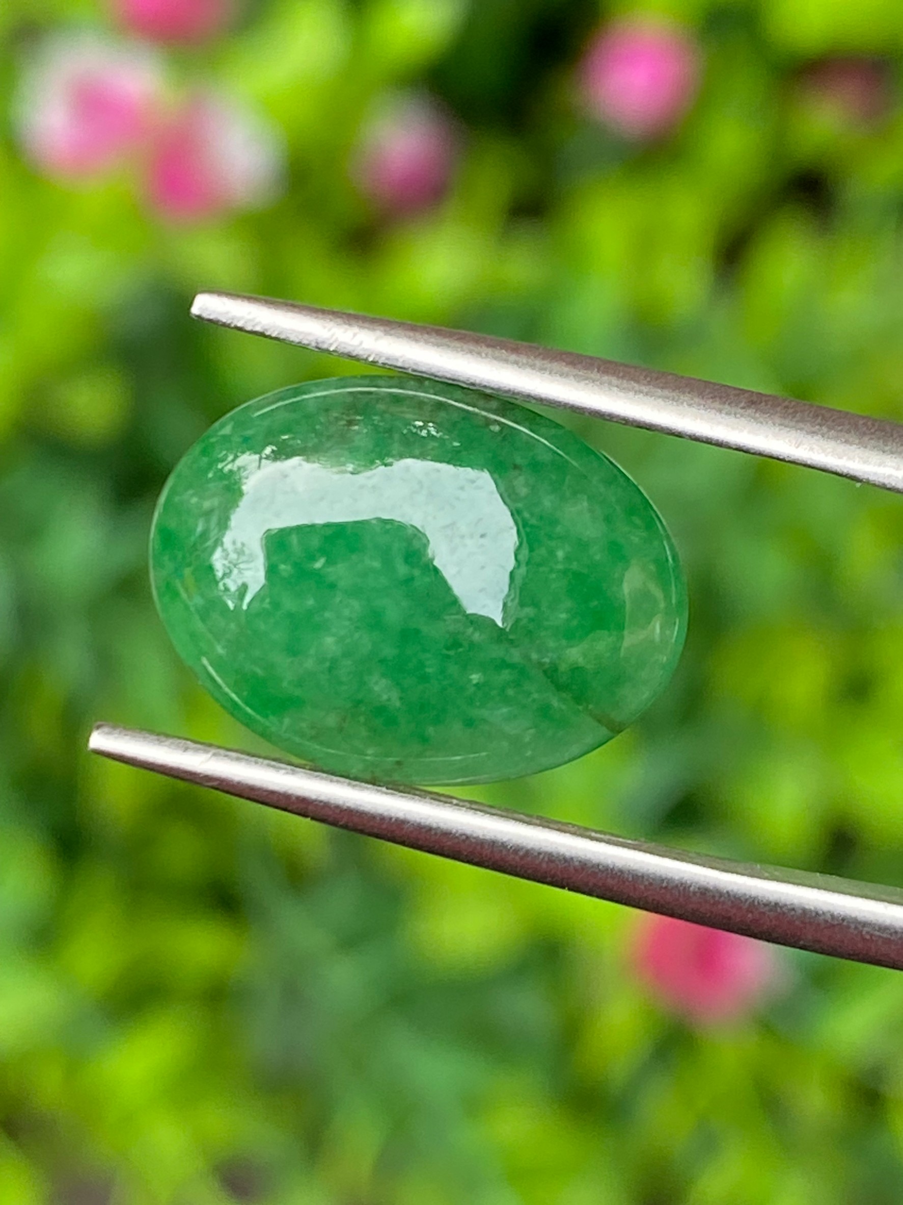 หยกพม่าเจียรนัย (Burmese jade ) 4.45 กะรัต หยกแท้ อัญมณีมงคลประจําวันเกิด เครื่องประดับหยก