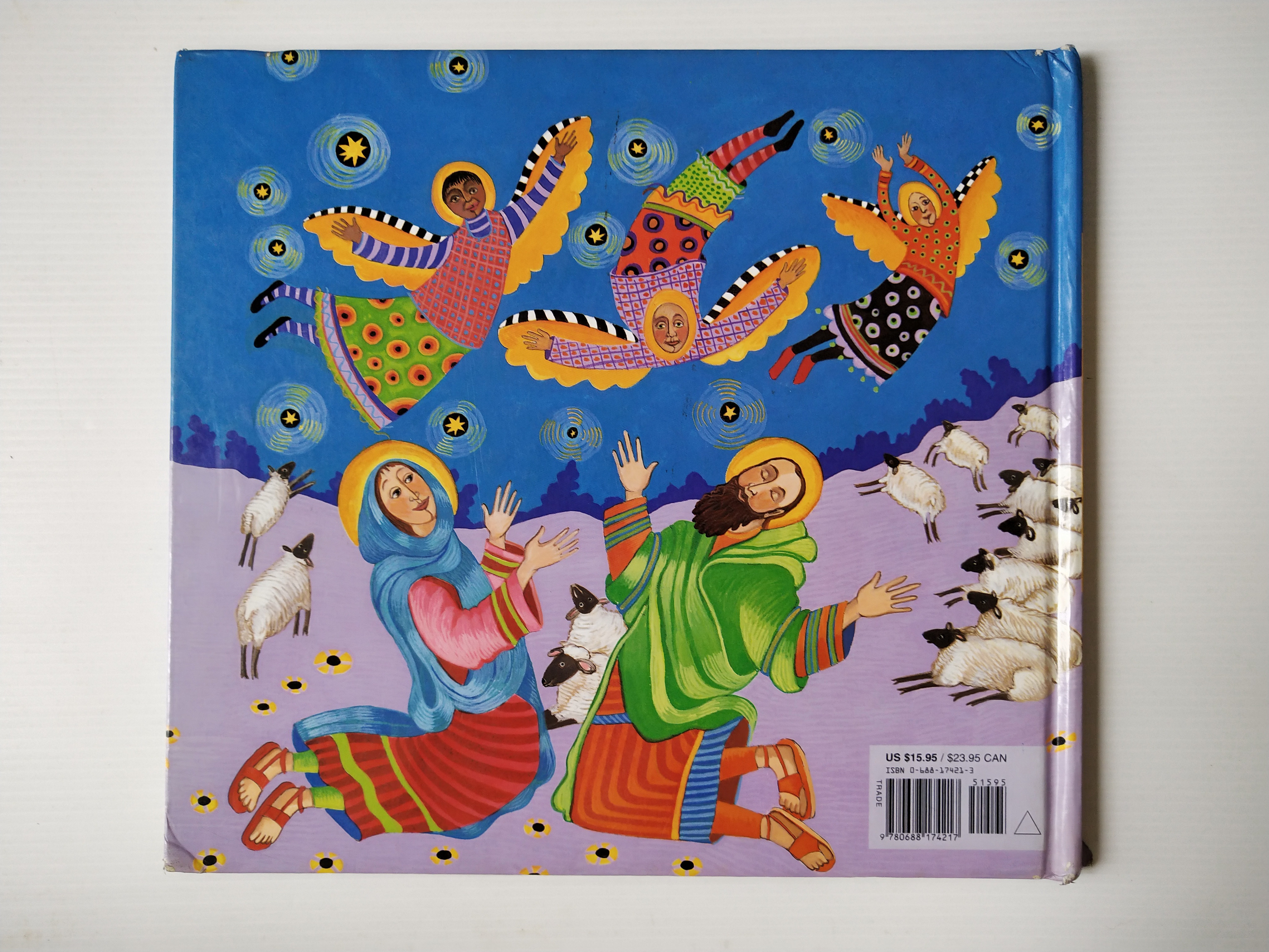 หนังสือนิทาน**มีตำหนิ โปรดดูทุกภาพ ฉบับภาษาอังกฤษ The Friendly Beasts ,a Christmas Carol. ภาพโดย Sharon MacGinley