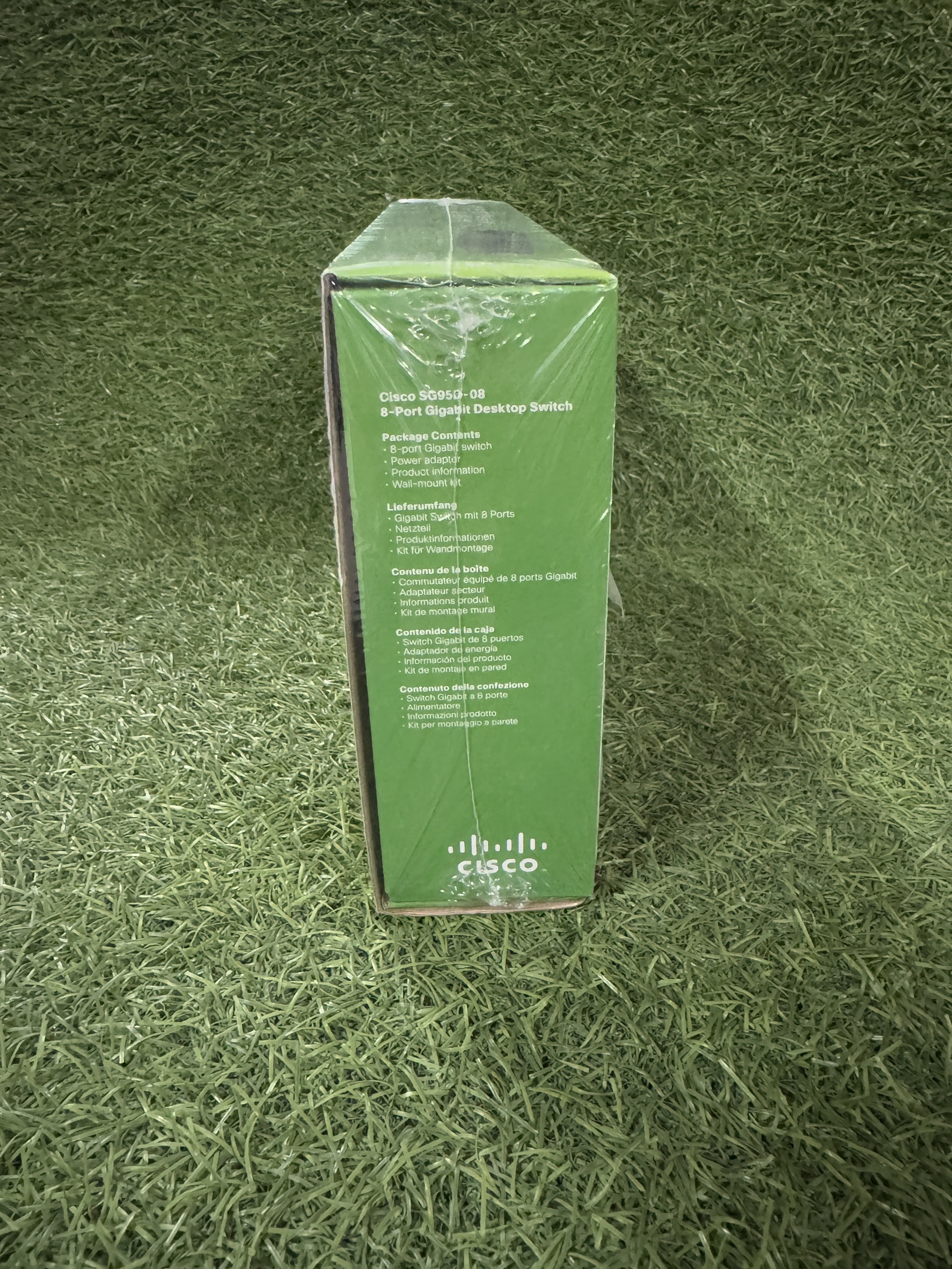 Switch Cisco SG95D-08 8Port + Adapter เป็น Gigabit Switch ความเร็วสูง เหมาะสำหรับบ้านพักอาศัย รองรับ LAN 100/1000Mbps ****ของใหม่