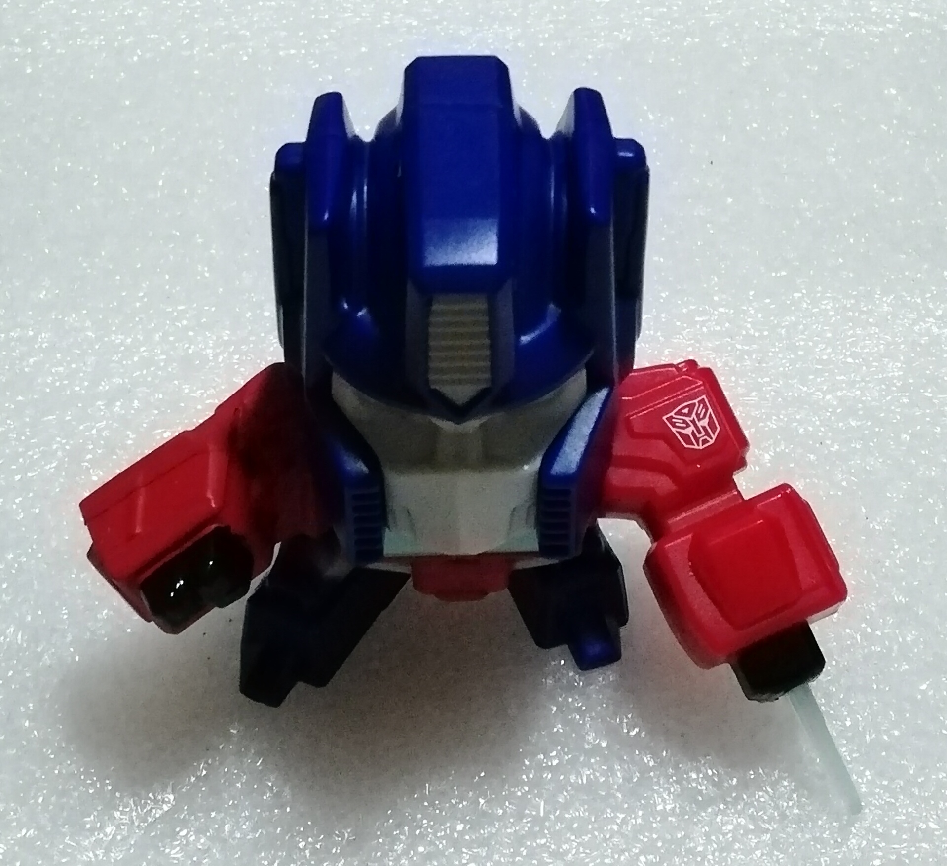 ของสะสม ออฟติมัสไพรม์ SD, OPTIMUS PRIME SD, ของสะสมจากแมคโดนัลด์2016, กดด้านหลังแขนลงพร้อมปล่อยดาบ