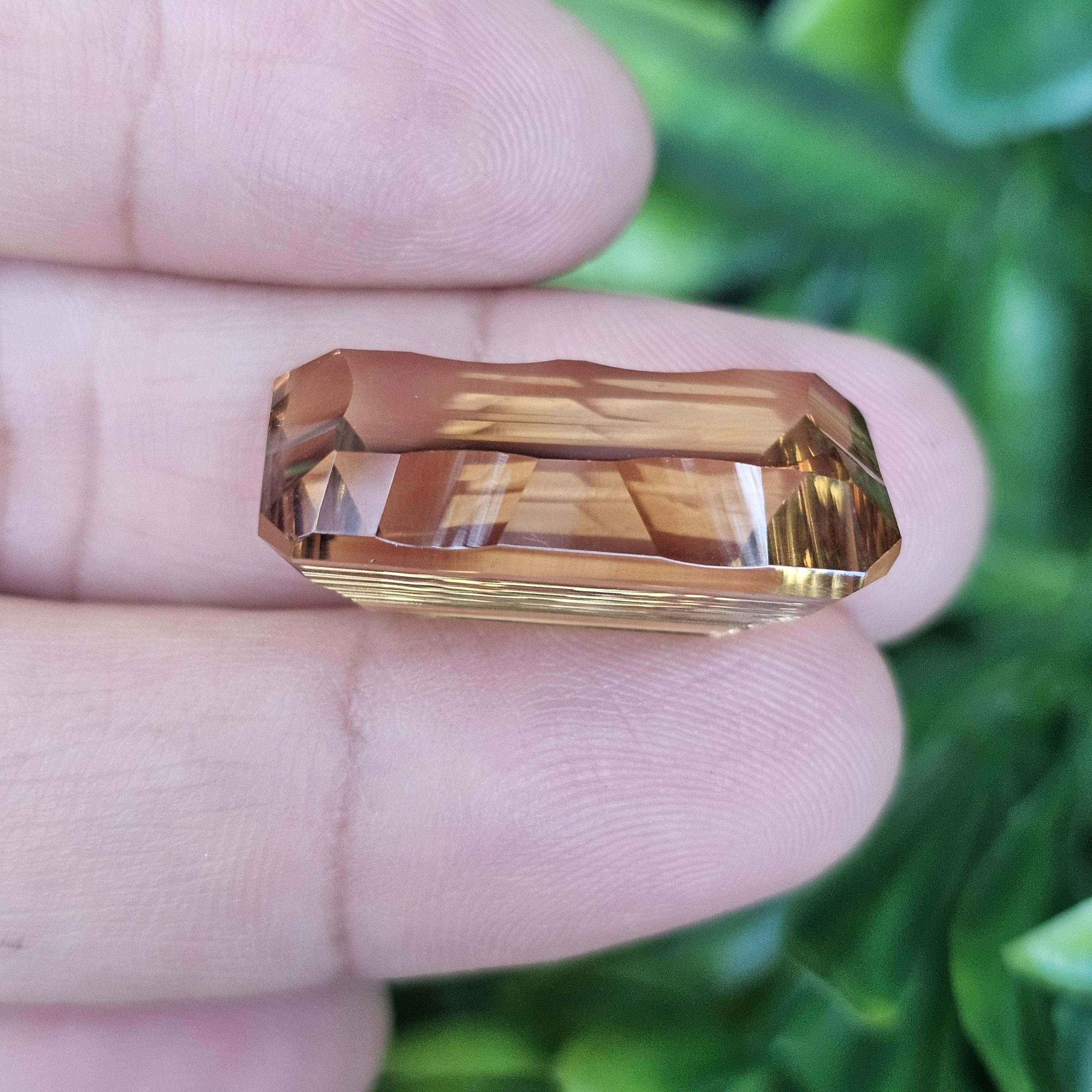 พลอย ซิทริน Citrine 27.01 กะรัต (Cts.) พลอยแท้ อัญมณีมงคลประจําวันเกิด เครื่องประดับพลอย