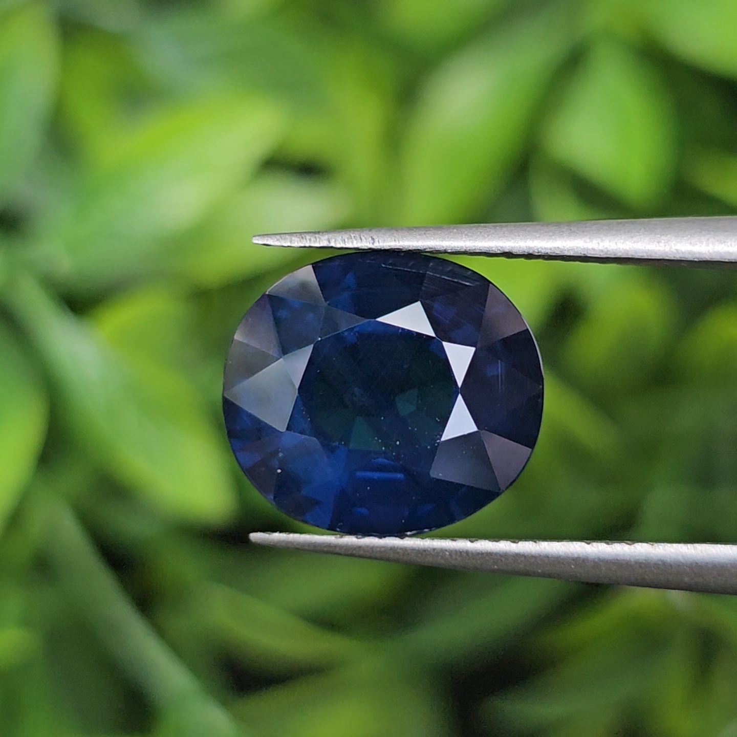 พลอย ไพลิน Blue sapphire 4.54 กะรัต (Cts.) พลอยแท้ อัญมณีมงคลประจําวันเกิด เครื่องประดับพลอย