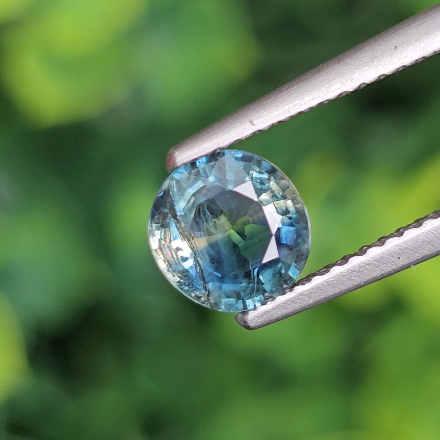 พลอย ไพลิน blue sapphire 1.22 กะรัต (Cts.) พลอยแท้ อัญมณีมงคลประจําวันเกิด เครื่องประดับพลอย