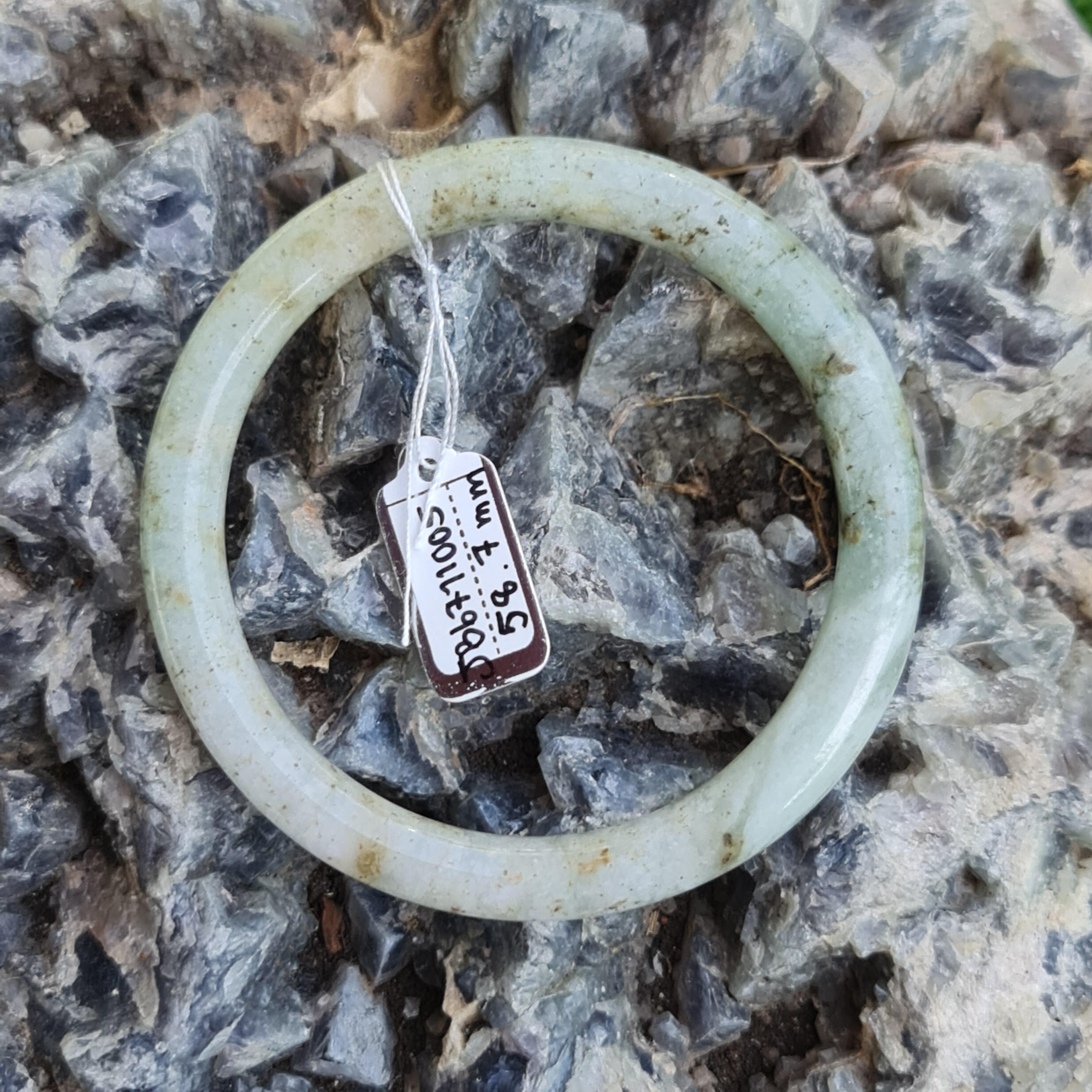 JB6711005 หยก พม่า แท้ Jade กำไลหยก 58.7 มม. (Jadeite bracelet) พม่า (Myanmar)