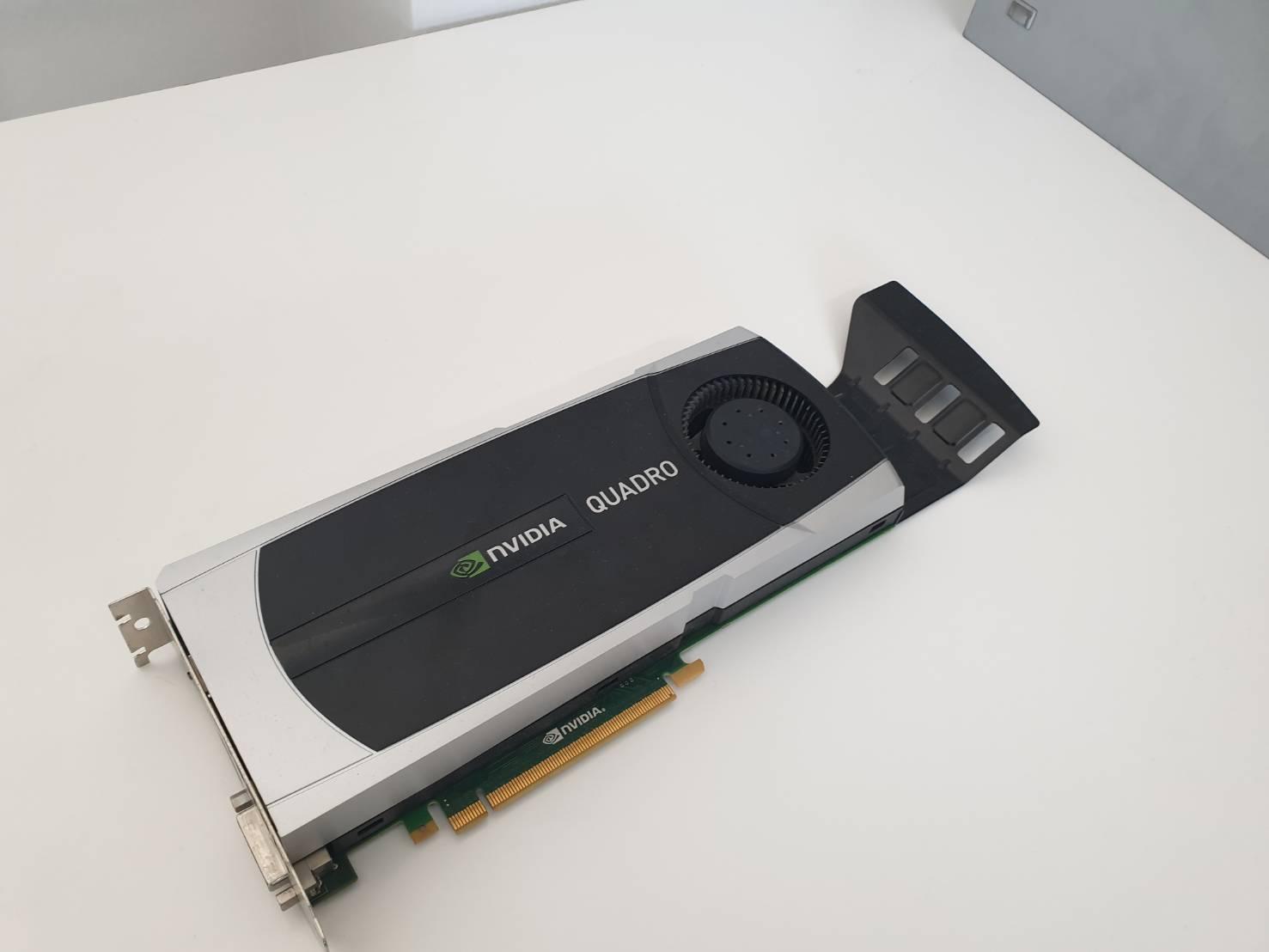 NVidia Quadro 5000 2.5GB GDDR5 320-bit PCI-E Professional Video Graphics Card