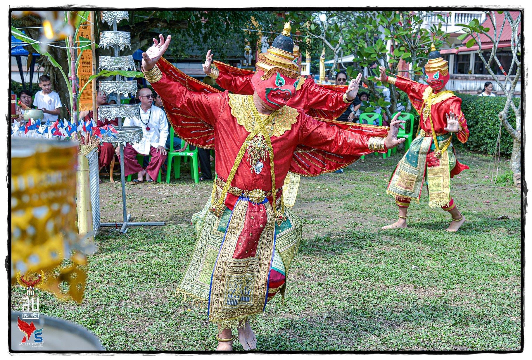 พญาครุฑมังรายศาสตร์ ขนาดตั้งหน้ารถ
