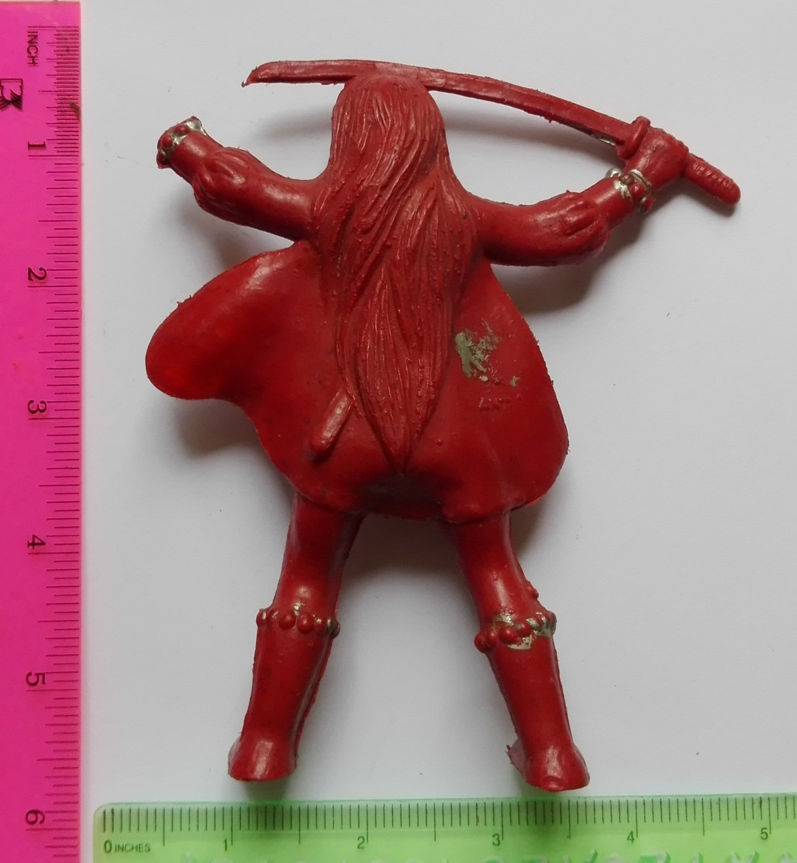 ตุ๊กตุ่น แอ๊นท์ 5" ***มีตำหนิ มือหัก Ants ตุ๊กตุ่นพลาสติกสีแดง 'หน้ากากสิงห์ไลอ้อนมารู'