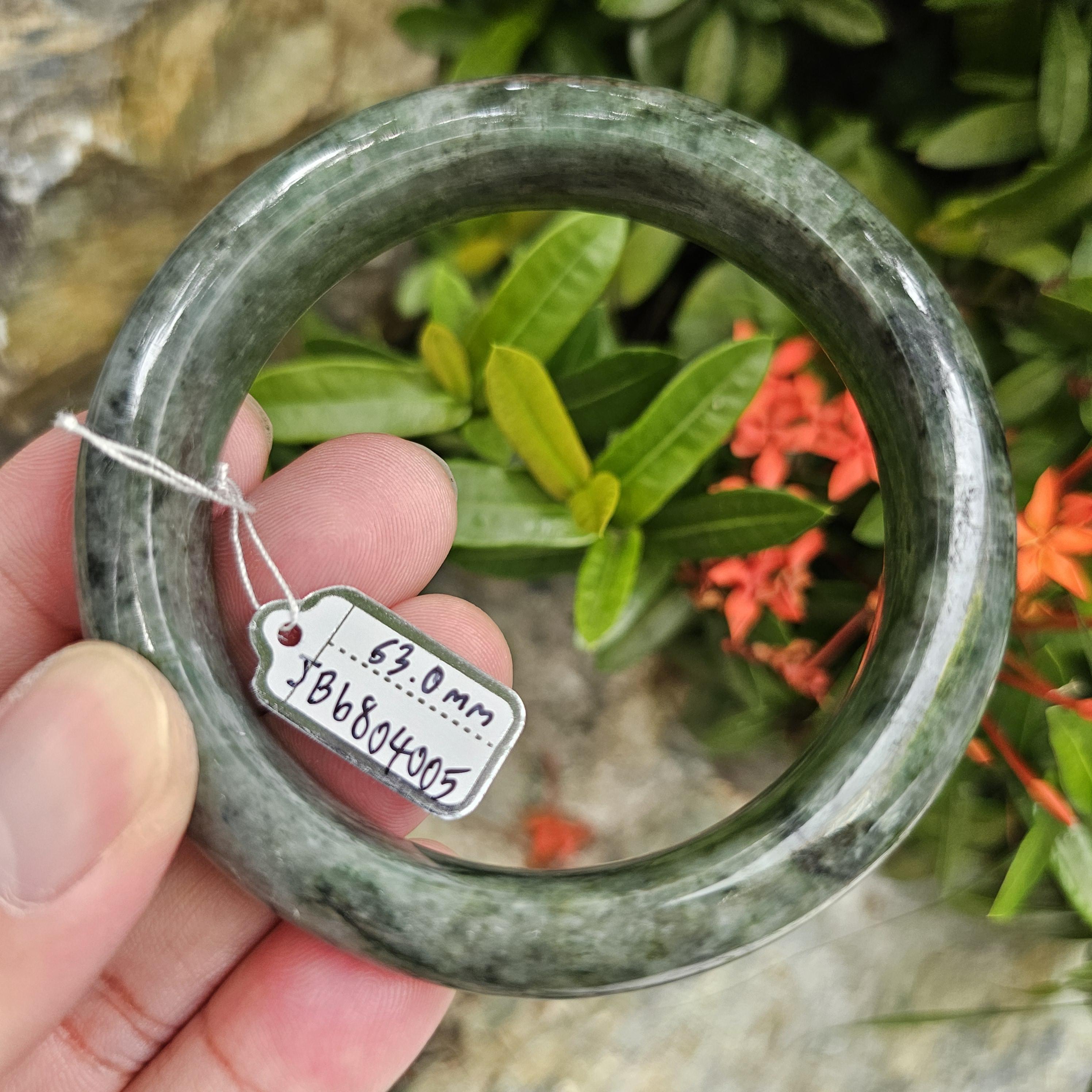 JB6804005 หยก พม่า แท้ Jade กำไลหยก 63.0 มม. (Jadeite bracelet) พม่า (Myanmar)