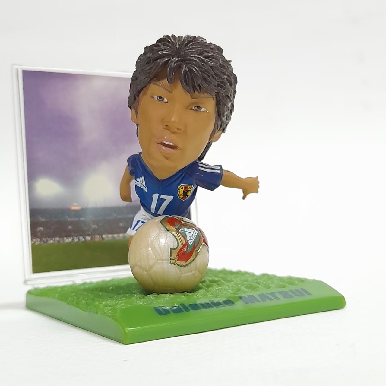 ฟิกเกอร์ นักบอล ทีมญี่ปุ่นDaisuke matsui ขนาดตามรูป มีฐาน มีฉาก มือสอง สภาพดีมีรอยบ้าง