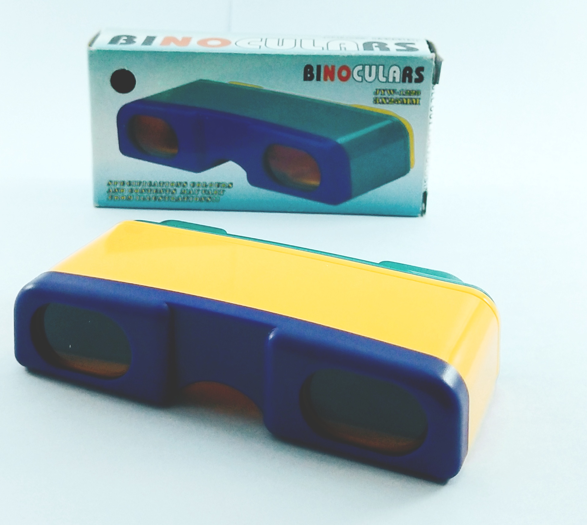 ของสะสม กล้องส่องทางไกลสีน้ำเงิน เหลือง เขียว ตามภาพ สำหรับการโฟกัส รุ่น Pull Out Binoculars for focusing