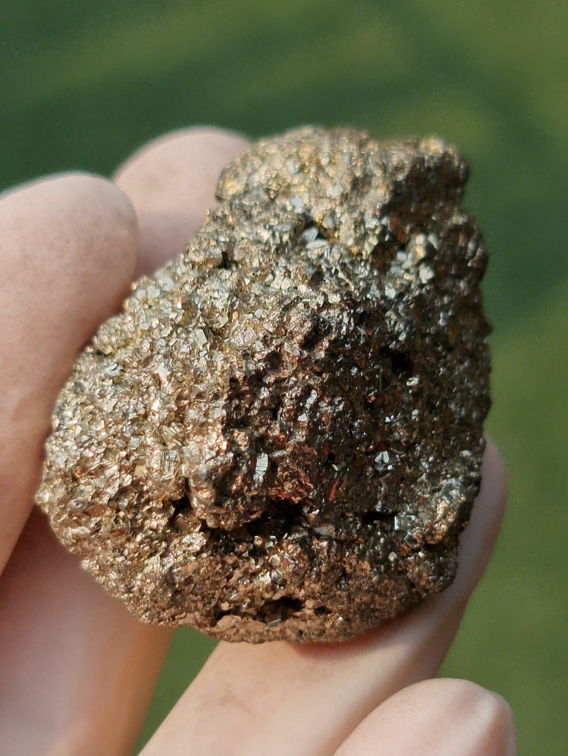 ก้อนผลึก ไพไรท์ Raw Rough Pyrite 58.0 กรัม (Grams) พลอยแท้ อัญมณีมงคลประจําวันเกิด เครื่องประดับพลอย