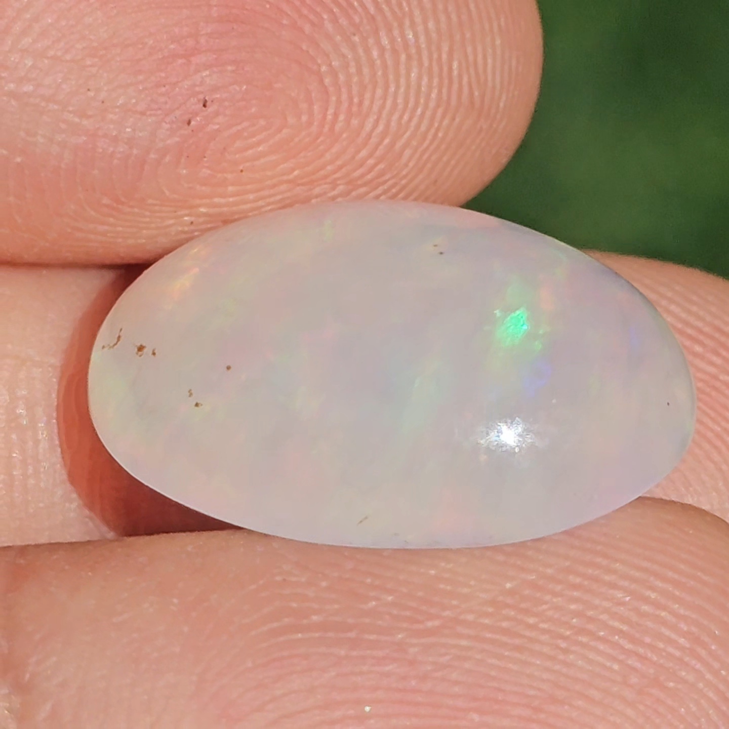 พลอย ไวท์ โอปอล White Opa 7.94 กะรัต (Cts.) พลอยแท้ อัญมณีมงคลประจําวันเกิด เครื่องประดับพลอย