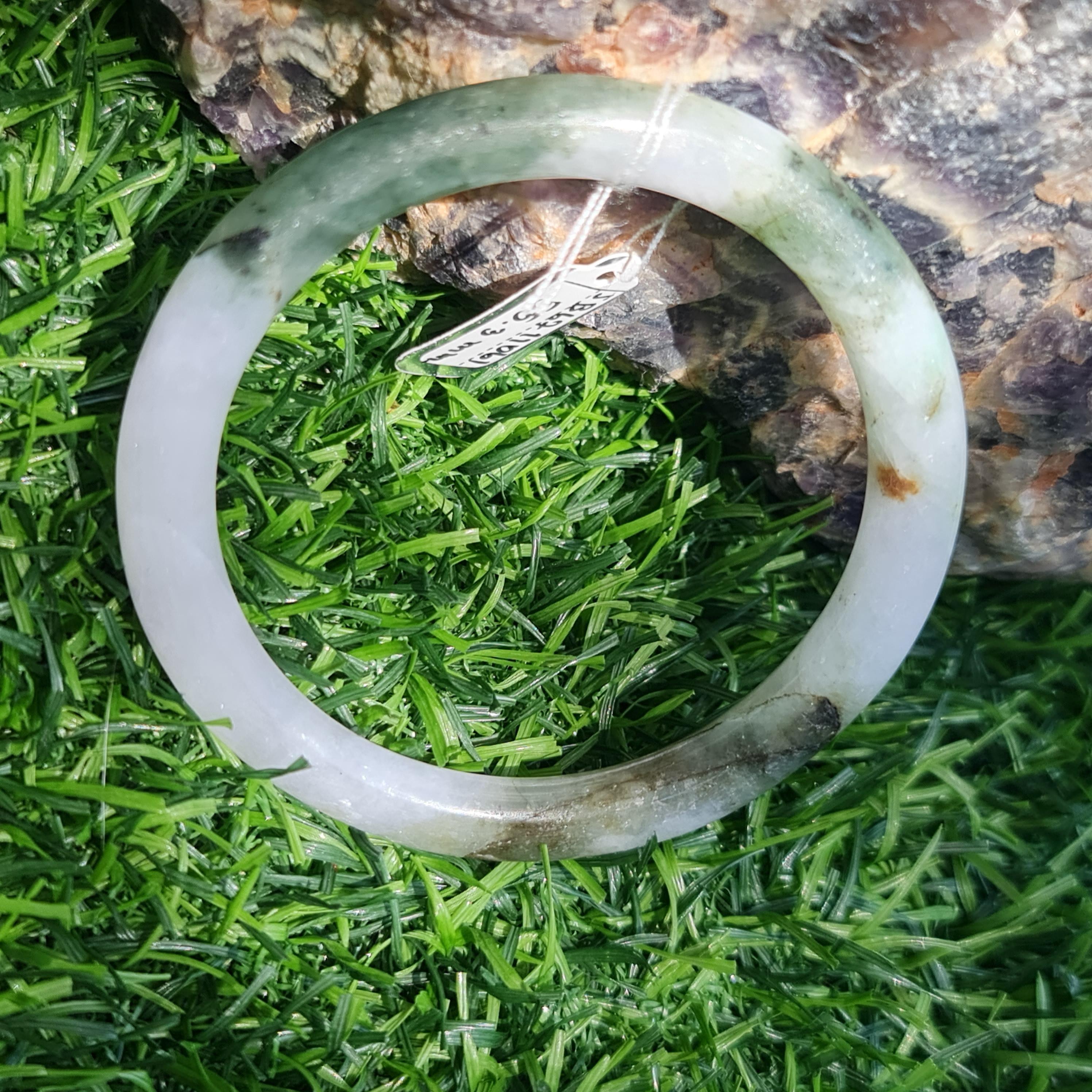 JB6711061 หยก พม่า แท้ Jade กำไลหยก 55.3 มม. (Jadeite bracelet) พม่า (Myanmar)