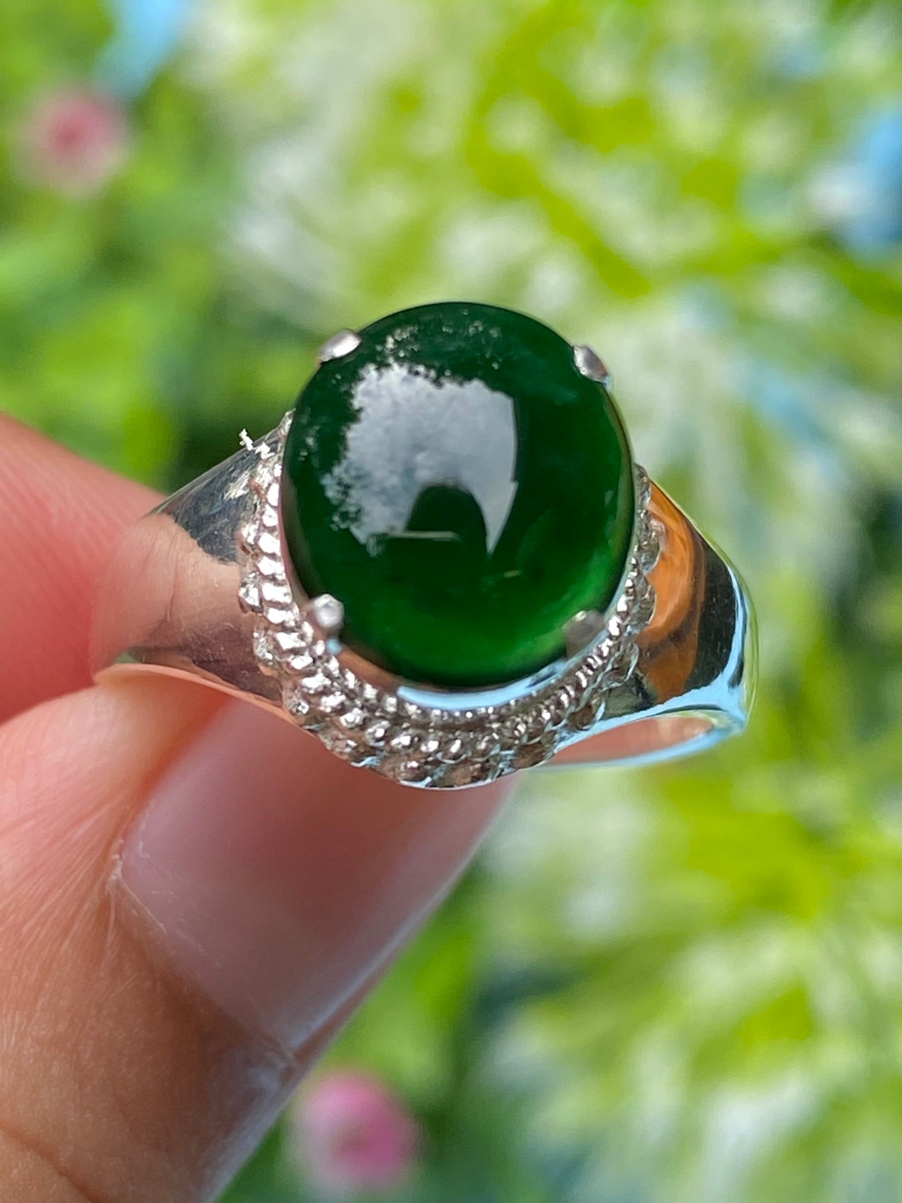 หยก พม่า แท้ Jade แหวนหยก (jadeite Ring) Size 57 ดิบ ไม่ผ่านการปรับปรุง (Type A) พม่า (Myanmar)
