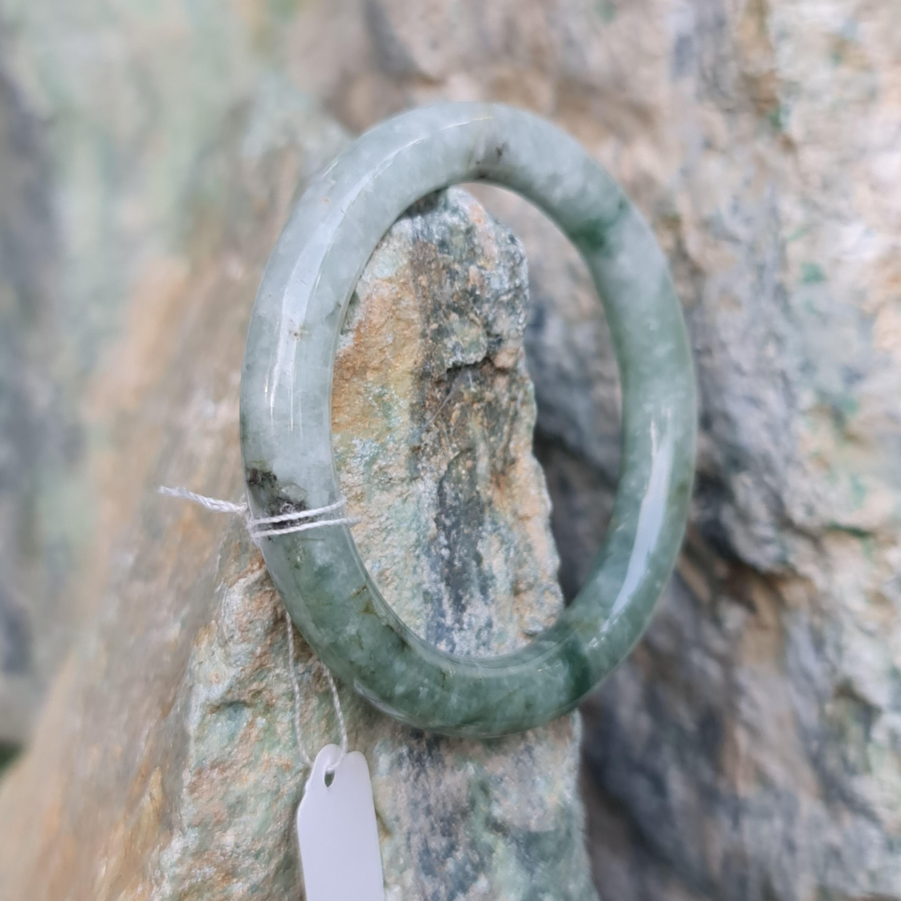 JB6711030 หยก พม่า แท้ Jade กำไลหยก 51.1 มม. (Jadeite bracelet) พม่า (Myanmar)