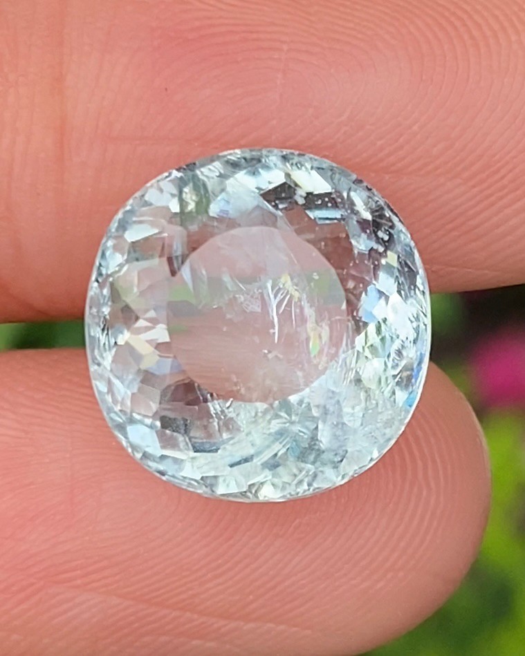 พลอย อความารีน Aquamarine 6.77 กะรัต (Cts.) พลอยแท้ อัญมณีมงคลประจําวันเกิด เครื่องประดับพลอย