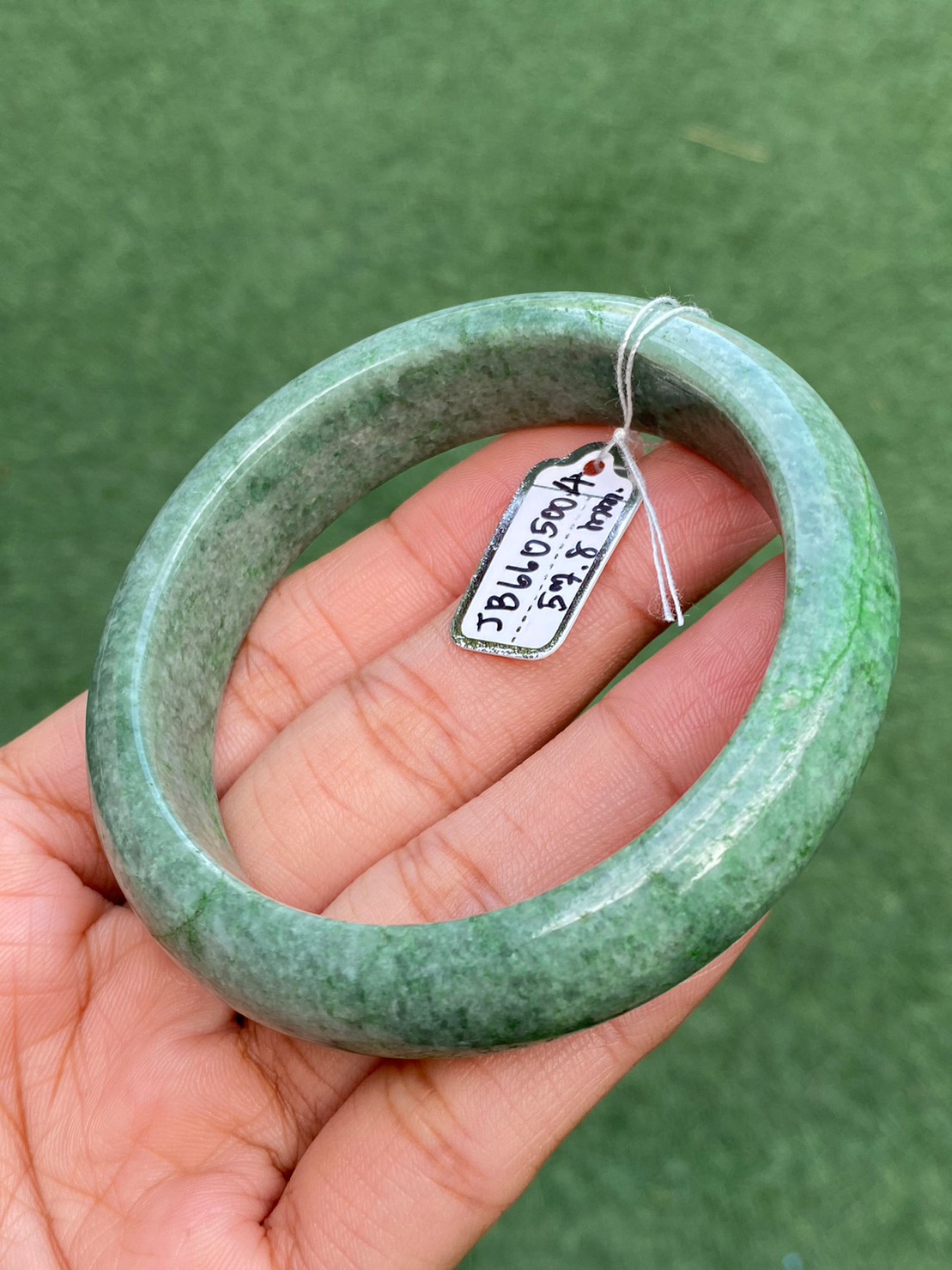 JB6605004 หยก พม่า แท้ Jade กำไลหยก (Jadeite bracelet) พม่า (Myanmar) 57.8 มม.