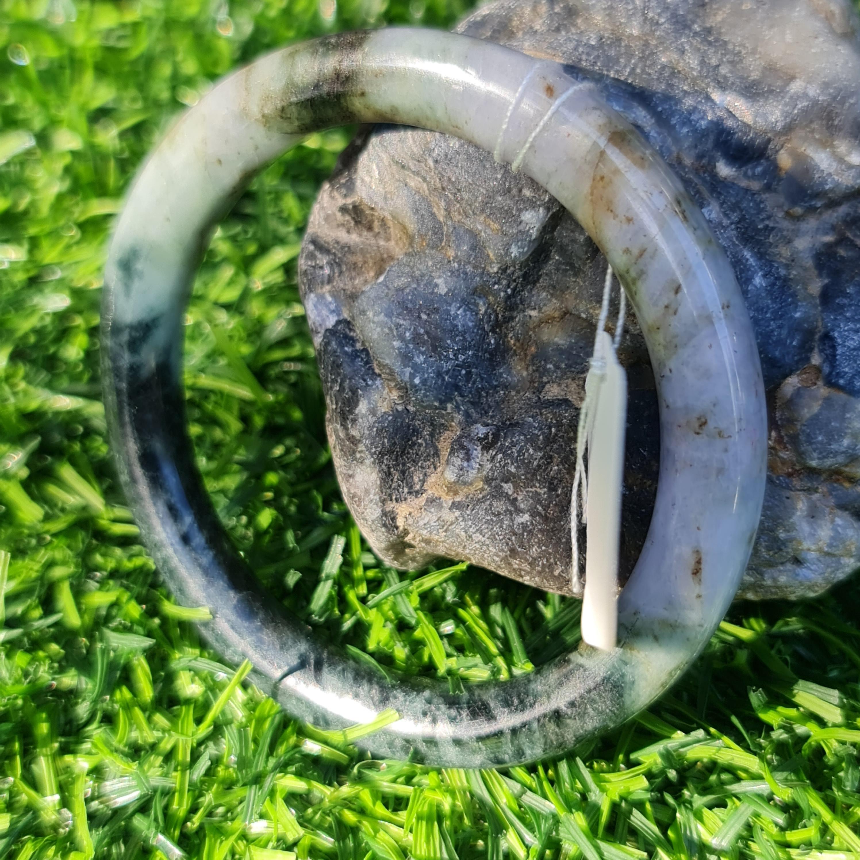 JB6711058 หยก พม่า แท้ Jade กำไลหยก (Jadeite bracelet) พม่า (Myanmar) 50.3 มม.