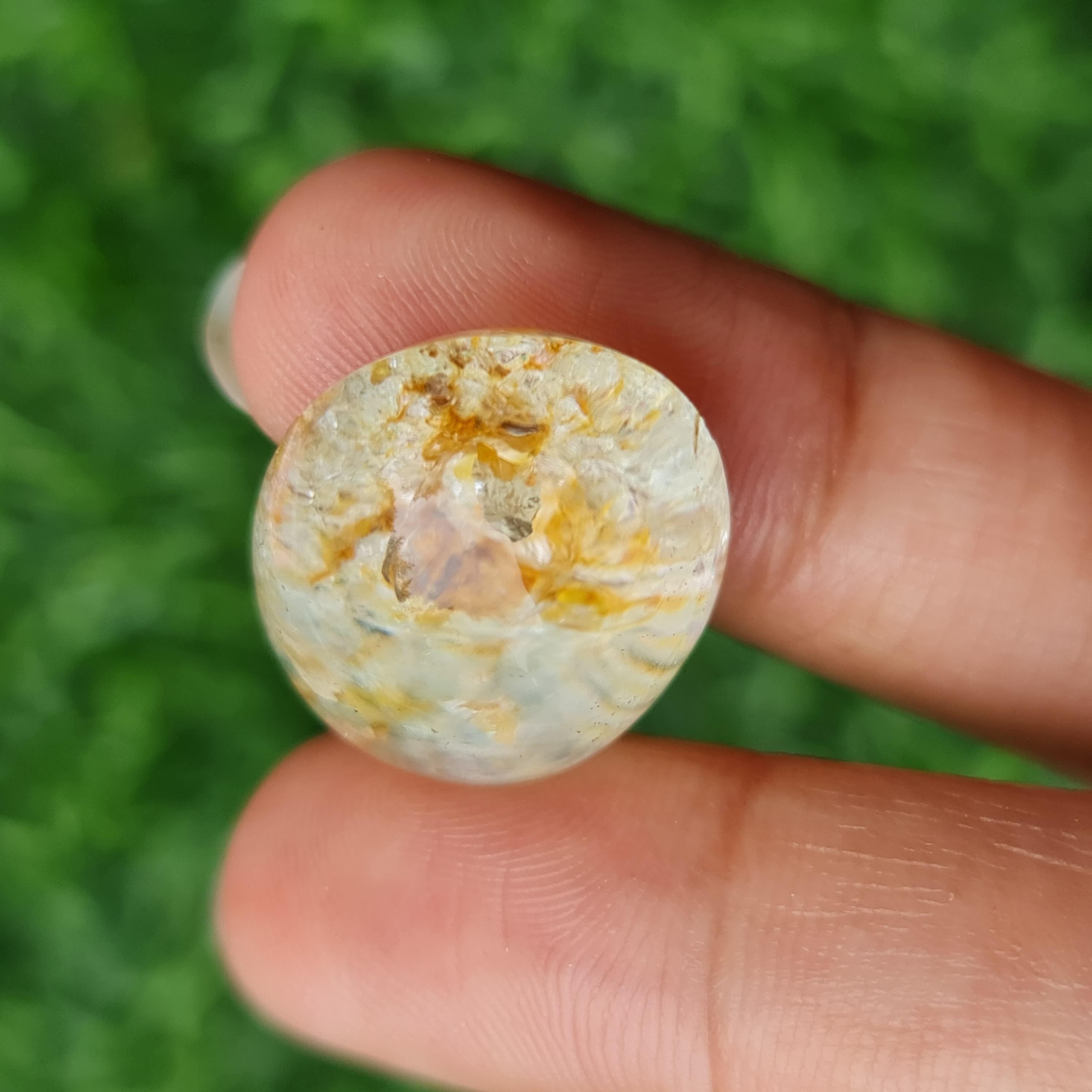 โป่งข่าม ควอตซ์ Rutilated Quartz 33.64 กะรัต Cts. พลอยแท้ อัญมณีมงคลประจําวันเกิด เครื่องประดับพลอย