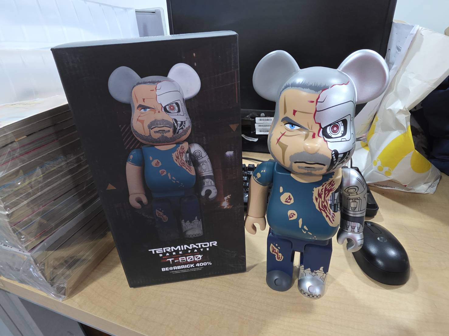 BE@RBRICK T-800 400%