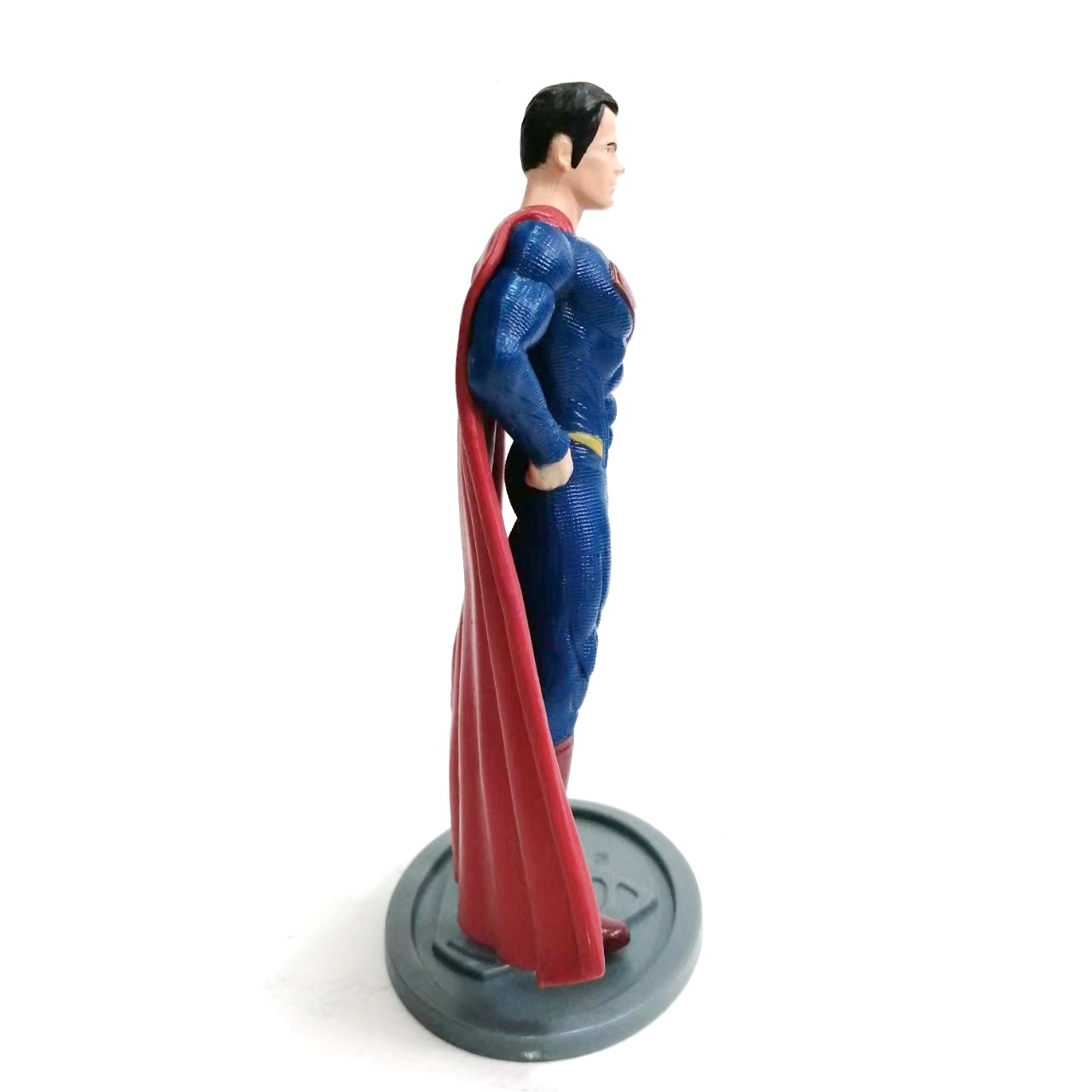 ขนาด 5 นิ้ว ฟิกเกอร์ยางตันซุปเปอร์แมน พรีเมี่ยมเบอร์เกอร์คิง มีฐานไม่พบบ่อย มือสองมีรอยบ้าง ของมีตามภาพไม่หัก ไม่กาว มีรอยบ้าง