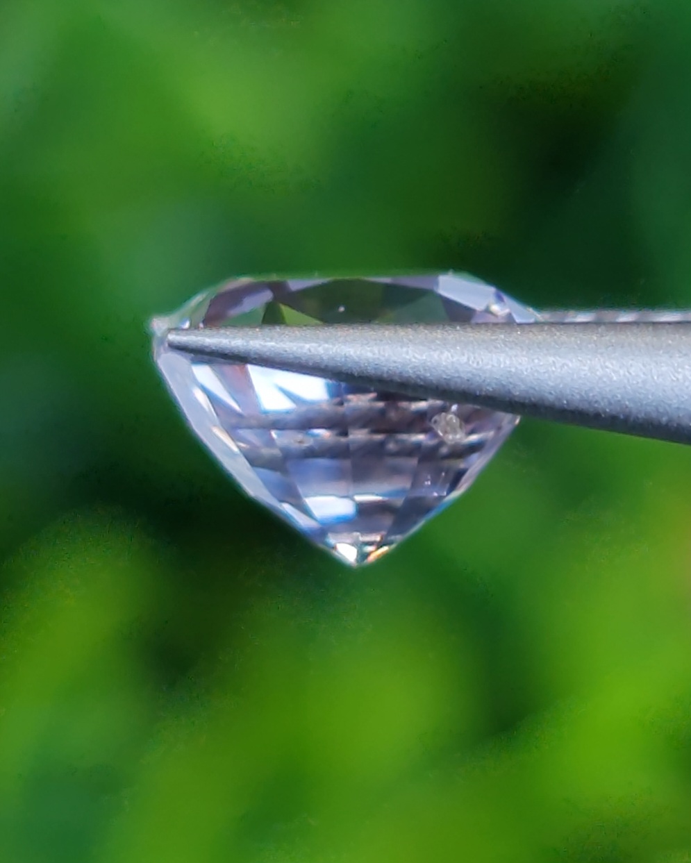 พลอย ขาว ไวท์ แซฟไฟร์ White Sapphire 1.85 กะรัต พลอยแท้ อัญมณีมงคลประจําวันเกิด เครื่องประดับพลอย