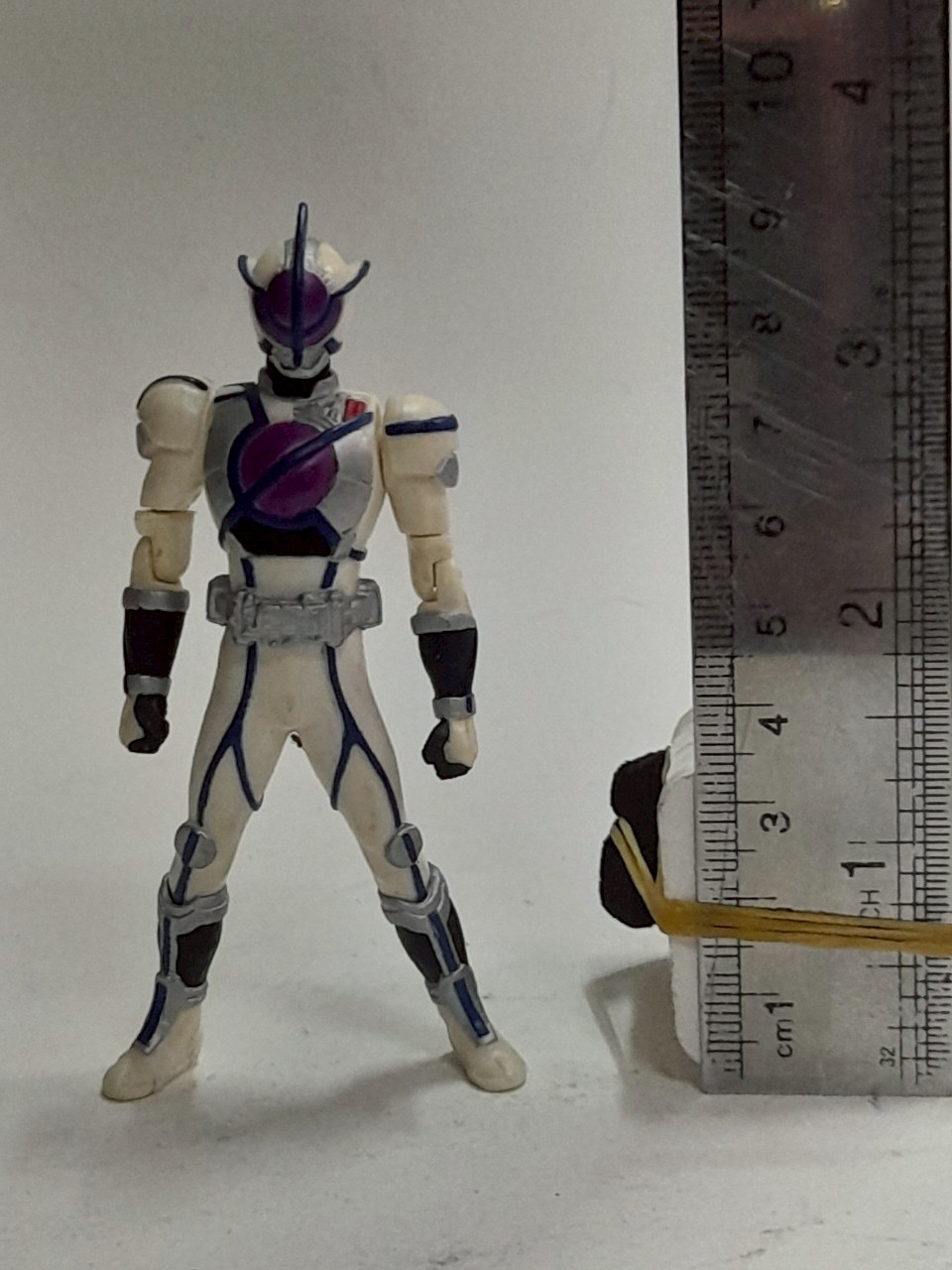 มีหลายภาพ กาชาปอง แขนข้อต่อ ไรเดอร์ไซก้า จากเรื่อง มาสค์ไรเดอร์ไฟซ์