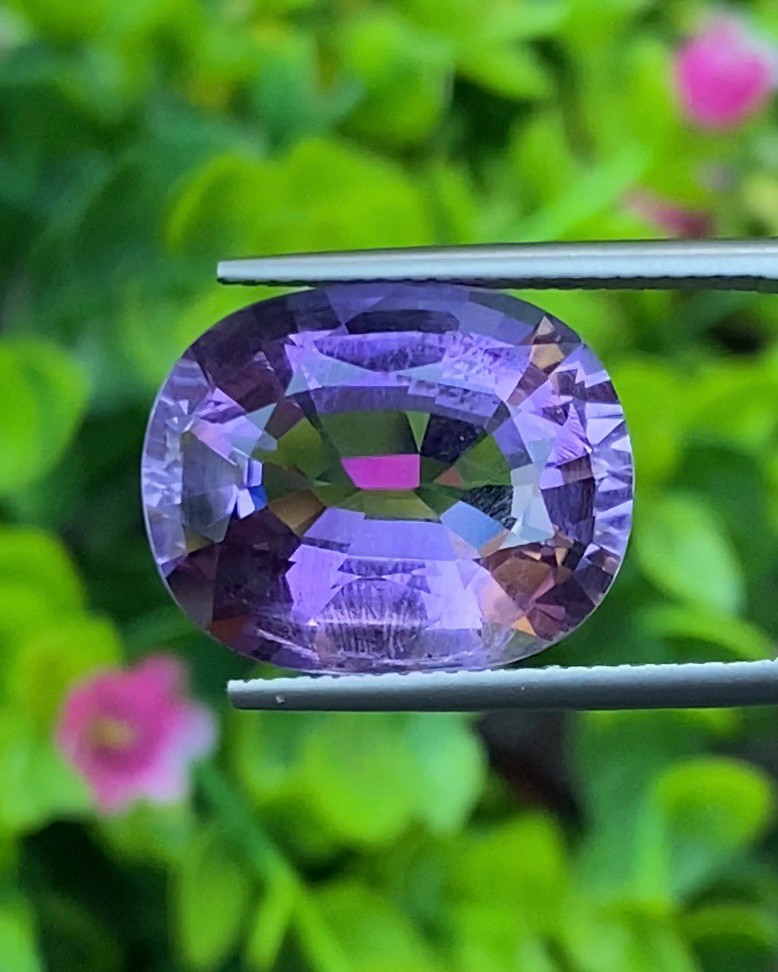 พลอย อเมทิส Amethyst 12.55 กะรัต (Cts.)