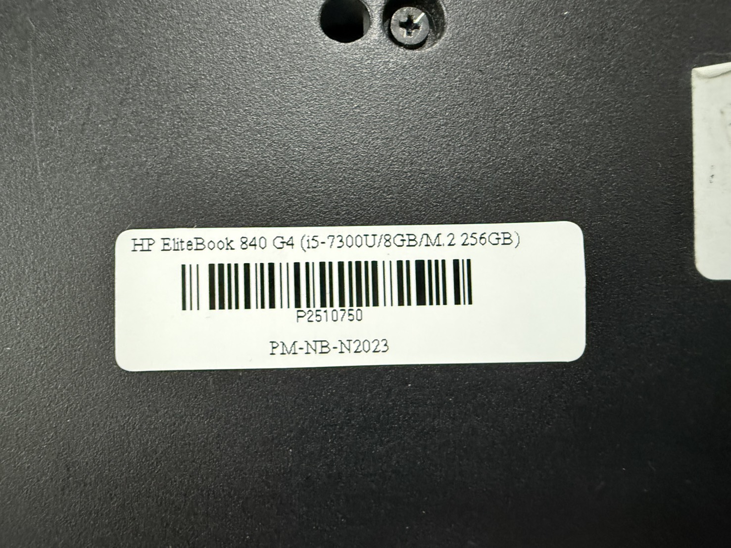 Notebook HP EliteBook 840 G4 (i5-7300U/8GB/M.2 256GB) ไม่มี Adapter แบตเสื่อม จอ Bright จอมีรอย ขอบยางเสื่อม