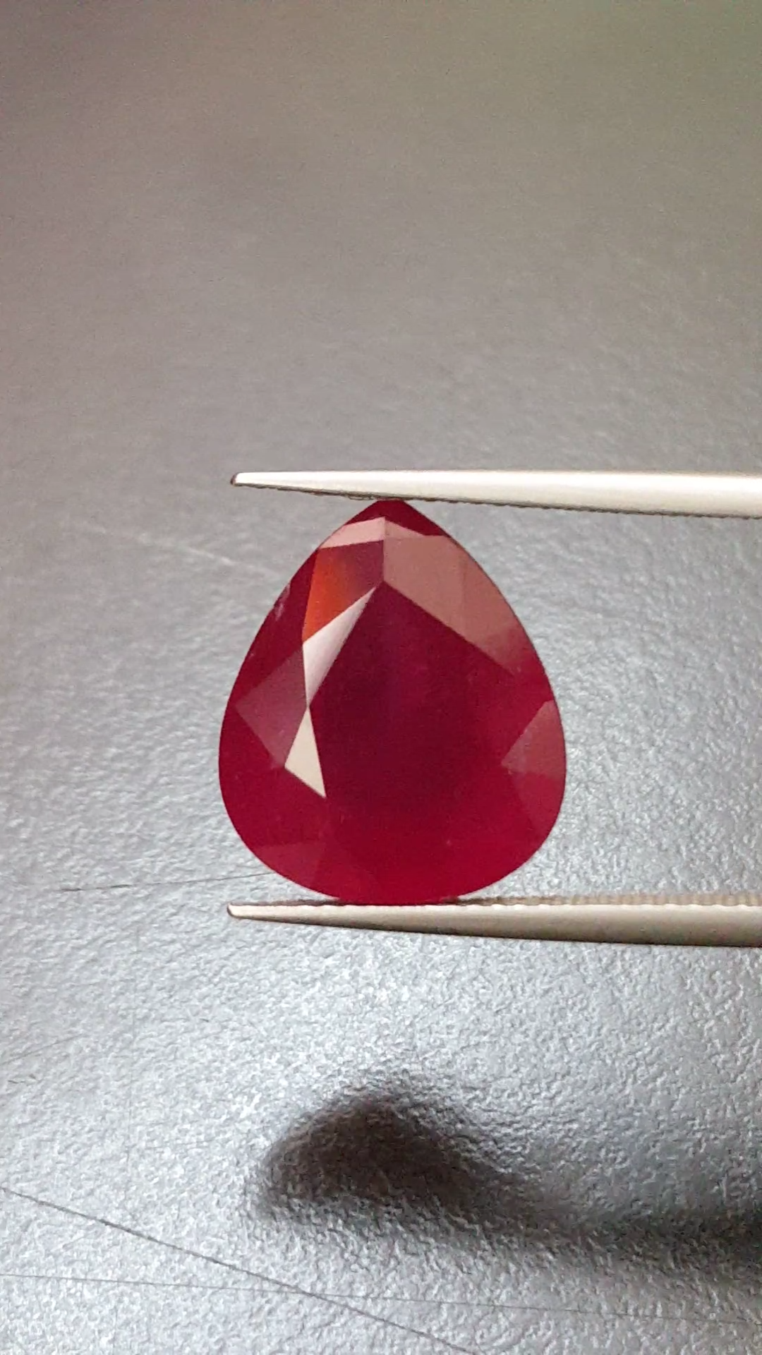 พลอย ทับทิม Ruby sapphire 10.00 กะรัต (Cts.) พลอยแท้ อัญมณีมงคลประจําวันเกิด เครื่องประดับพลอย