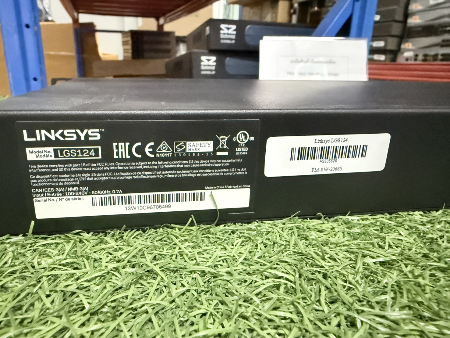 Switch Linksys LGS124 Unmanaged Gigabit Switch 24-port