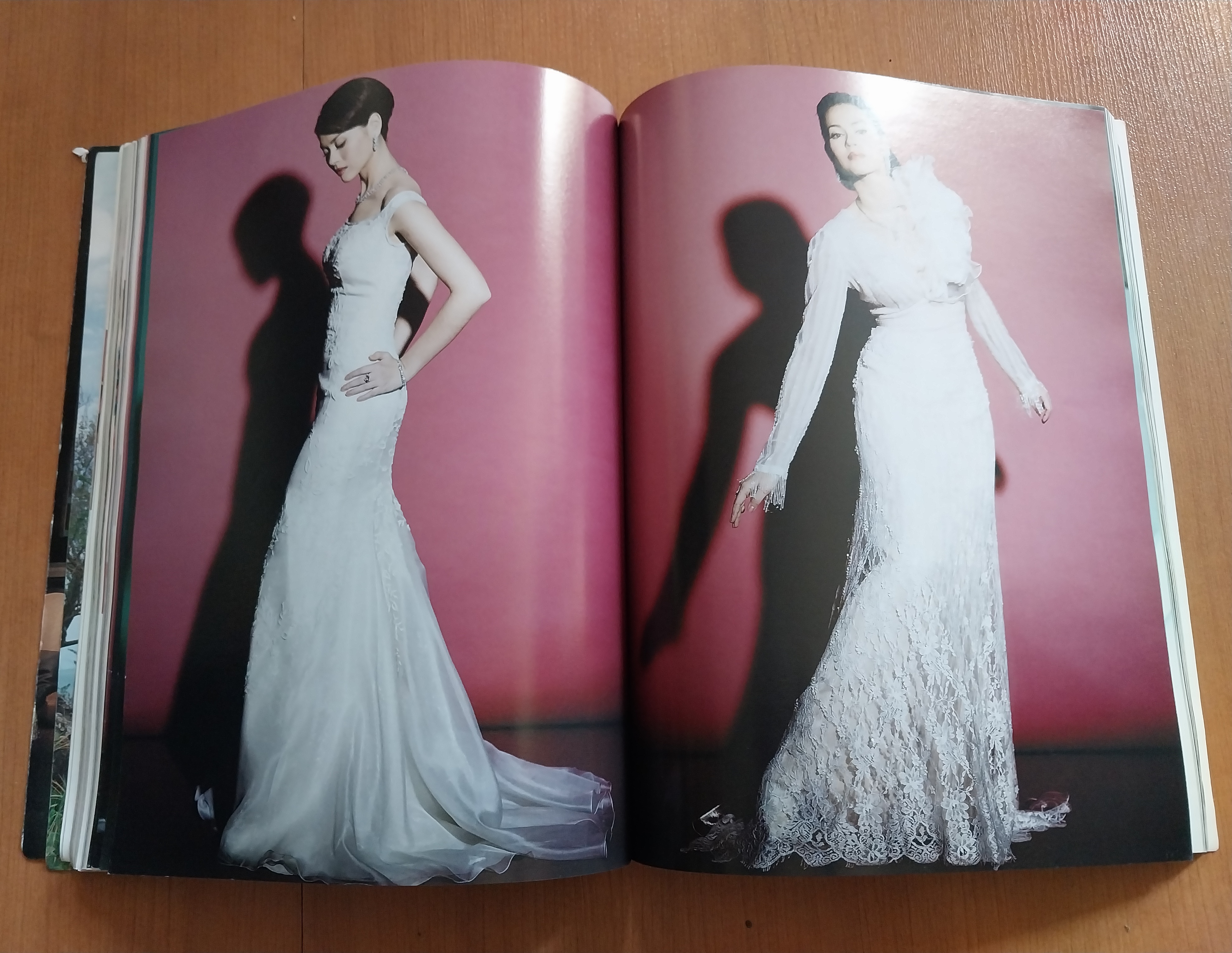 นิตยสารเก่า Wedding เพื่อนผู้รู้ใจเจ้าสาววันนี้ The Ultimate Guide for the Modern Bride หน้าปก นัท มีเรีย