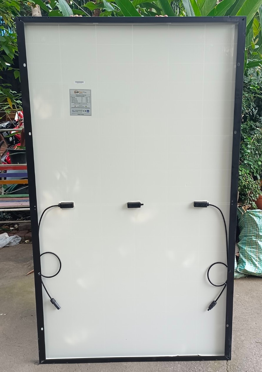 แผงโซล่าเซลล์ 350W Mono Sunfree Half (รับสินค้าหน้าร้านเท่านั้น)