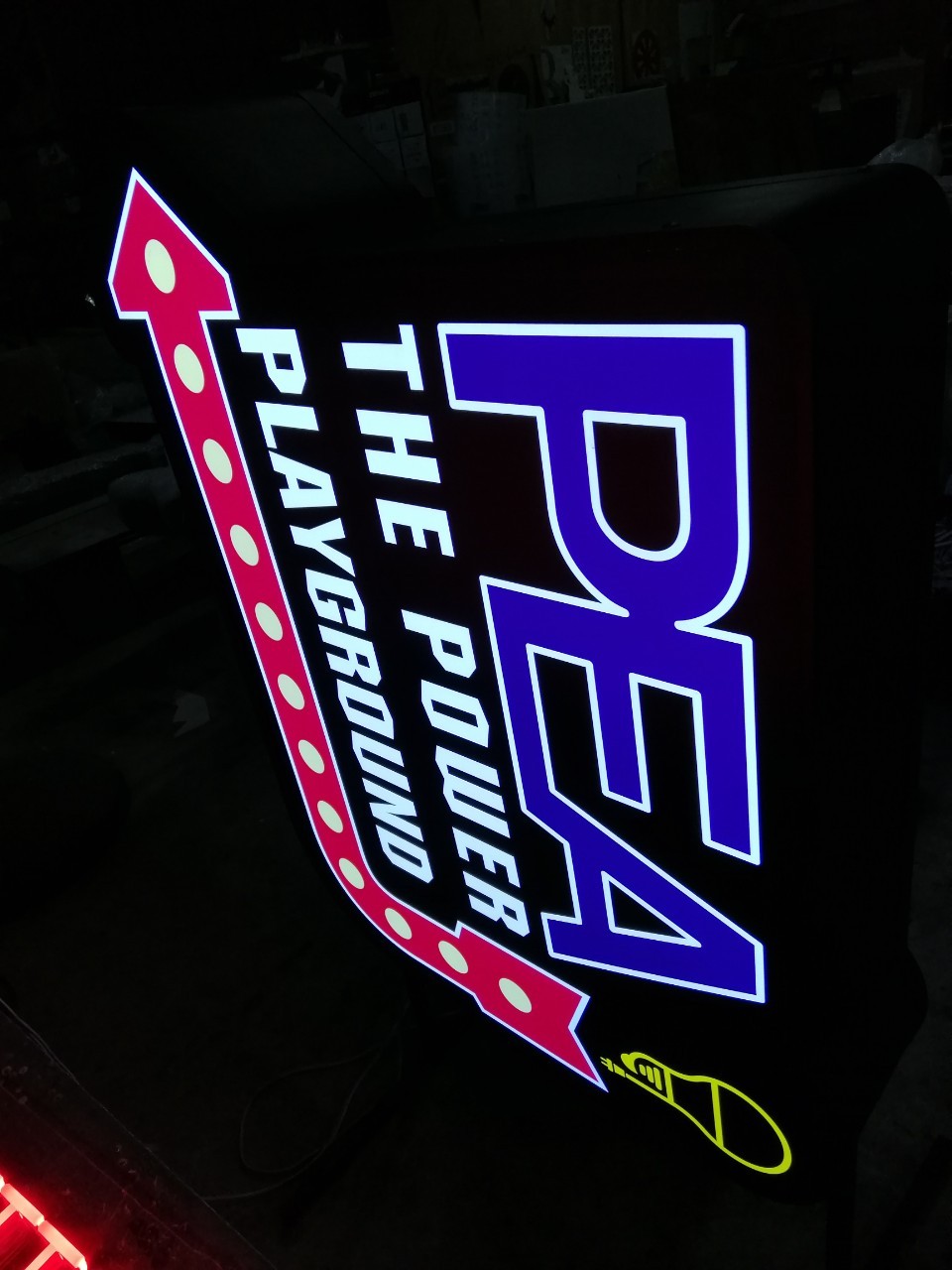 งานป้ายกล่องไฟ