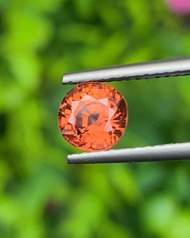 พลอย เพทาย Natural Zircon 1.51 กะรัต (Cts.) พลอยแท้อัญมณีมงคล ประจําวันเกิด เครื่องประดับพลอย