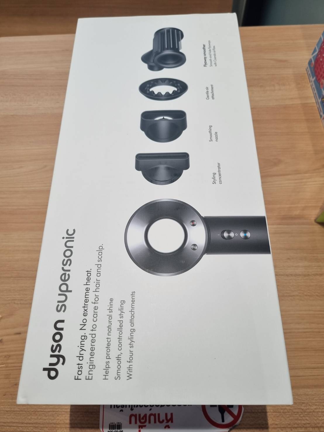 เครื่องเป่าผม Dyson Supersonic™ HD15 ใหม่ไม่แกะซีน