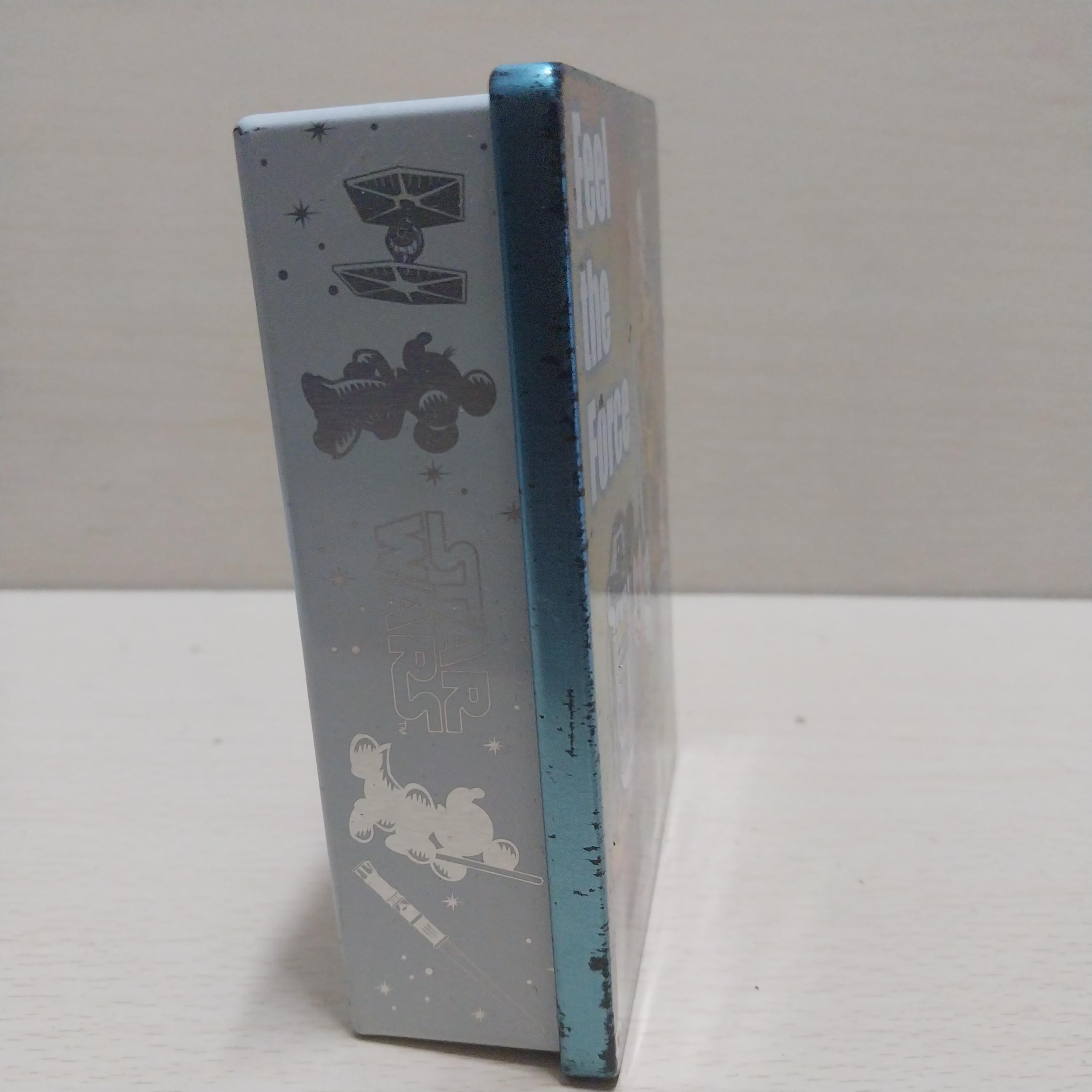มีหลายภาพ มีรอยบ้าง ตามภาพ, กล่องโลหะลายสตาร์วอร์ ขนาดตามภาพ Star Wars Feel the Force ,Tokyo Disneyland