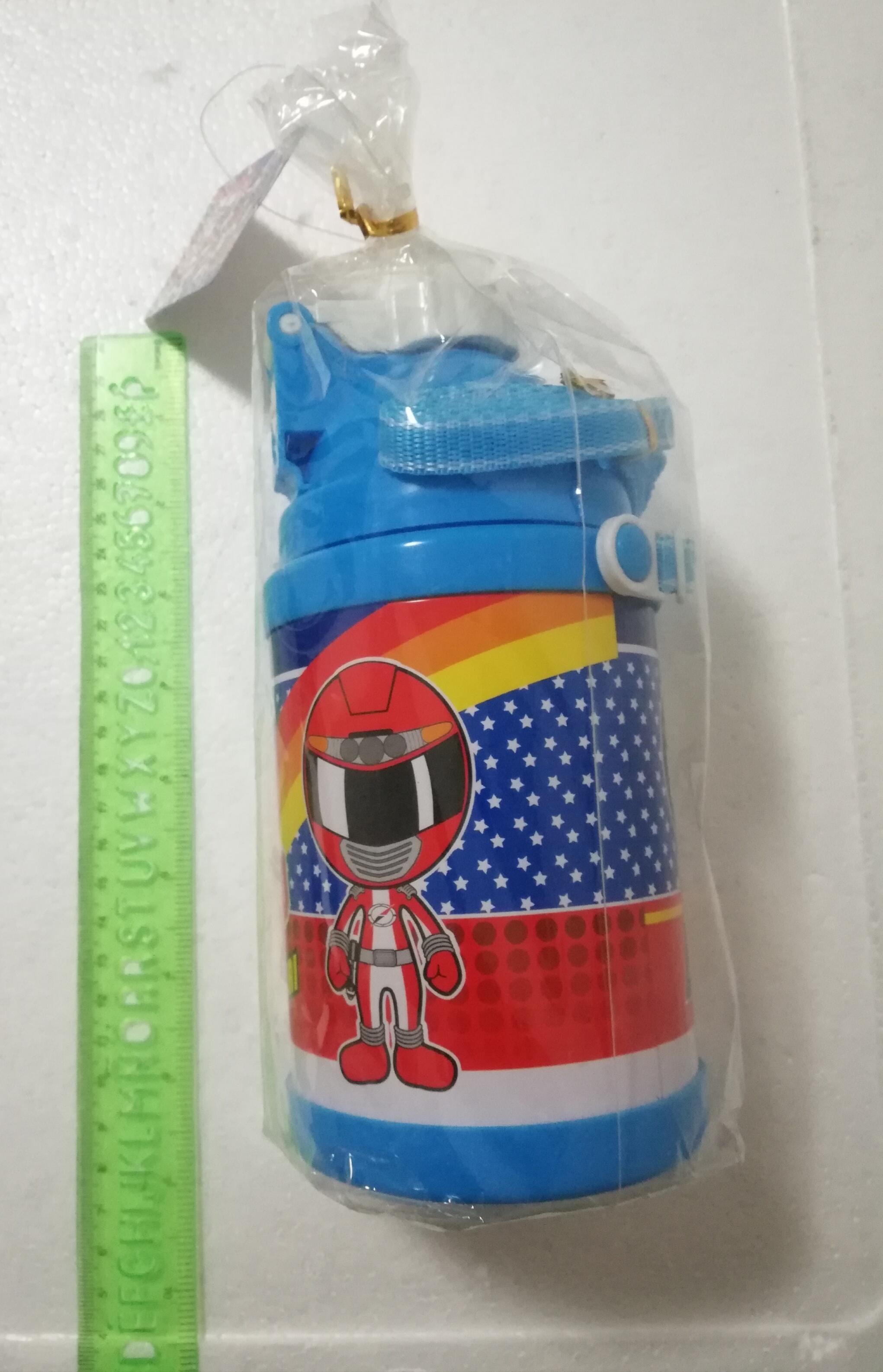 ของสะสมจากขบวนการ5สี "กระติกน้ำโบเคนเจอร์"'ของแท้