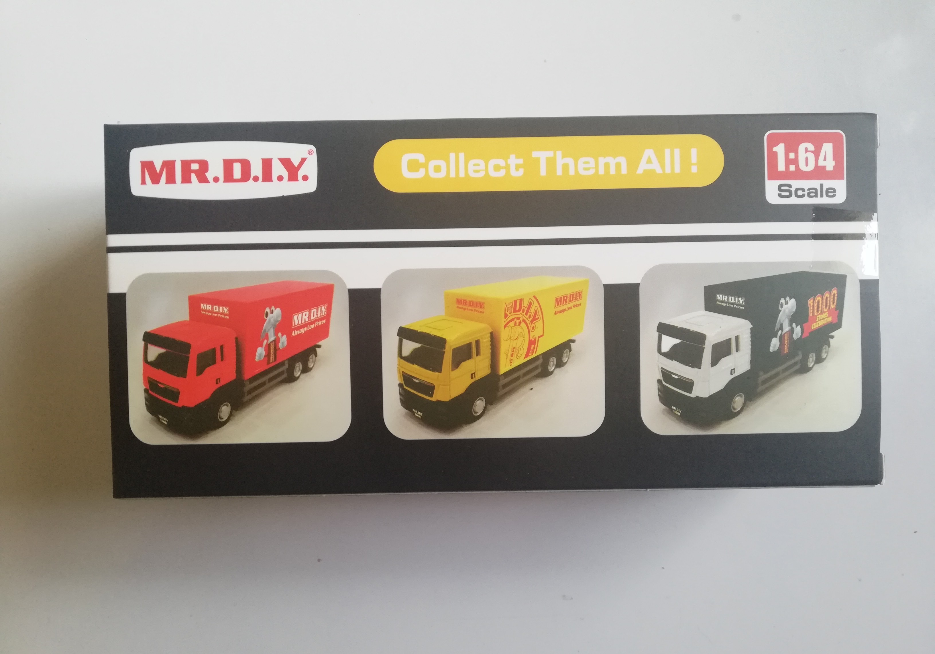 มีหลายภาพ รถบรรทุก ฉลองครบรอบ 1000 สาขา MR.DIY ลิมิตเต็ดเอ็ดดิชั่น