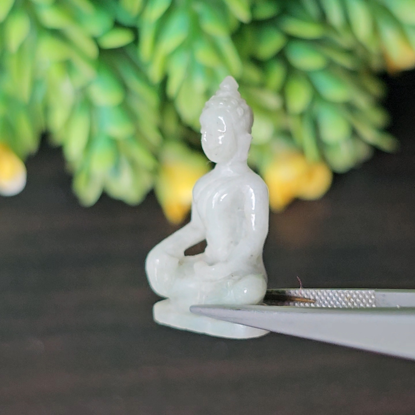 หยก แกะสลัก รูป พระ (Burmese jadeite) 14.81 กะรัต (cts.) หยก พม่า แท้