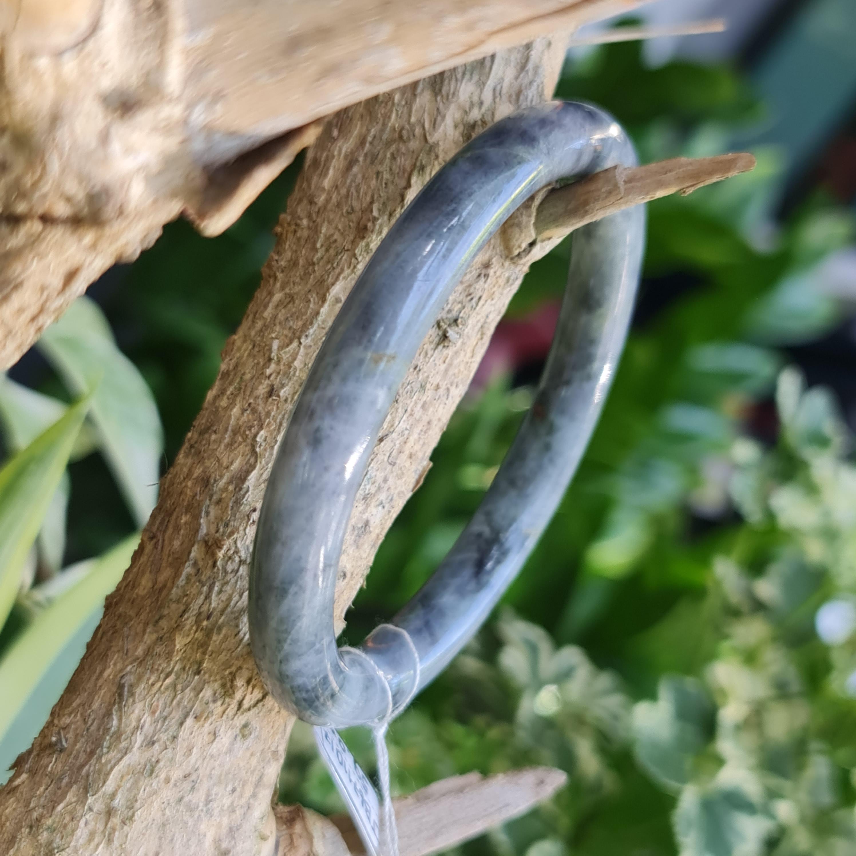 JB6711017 หยก พม่า แท้ Jade กำไลหยก 58.0 มม. (Jadeite bracelet) พม่า (Myanmar)