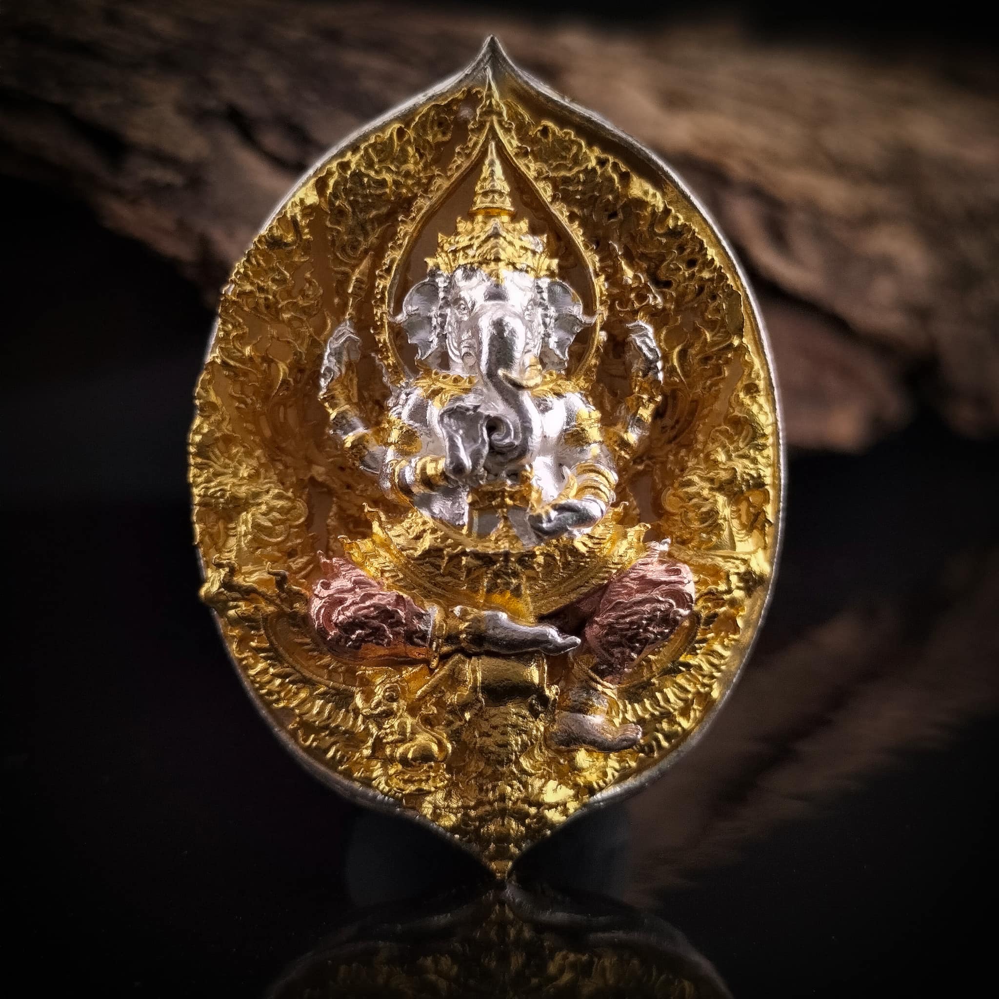 พระพิฆเณศหลังพญาครุฑ รุ่น จิตสมปรารถนา