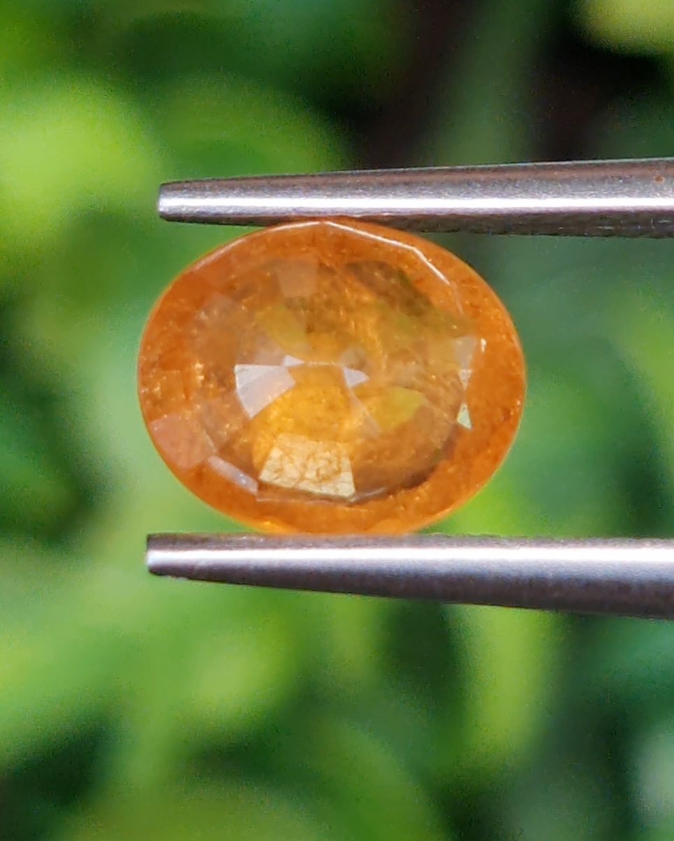 พลอย สเปสซาร์ไทต์ Spessartite Garnet 2.11 กะรัต Cts. พลอยแท้ อัญมณีมงคลประจําวันเกิด เครื่องประดับพลอย