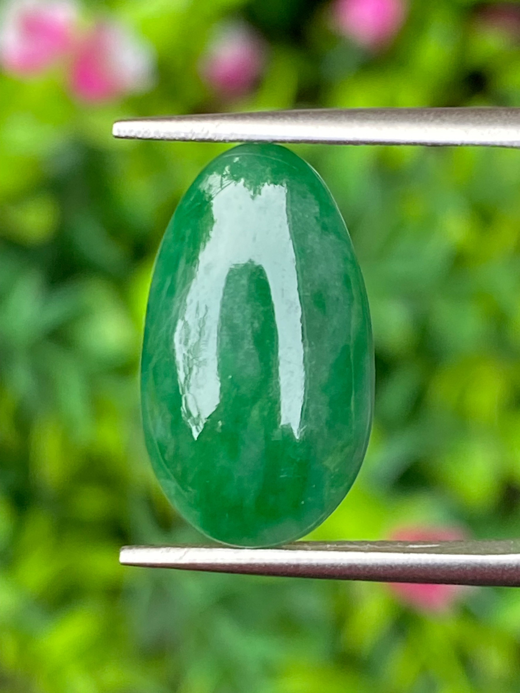 หยกพม่าเจียรนัย (Burmese jade ) 5.15 กะรัต หยกแท้ อัญมณีมงคลประจําวันเกิด เครื่องประดับหยก