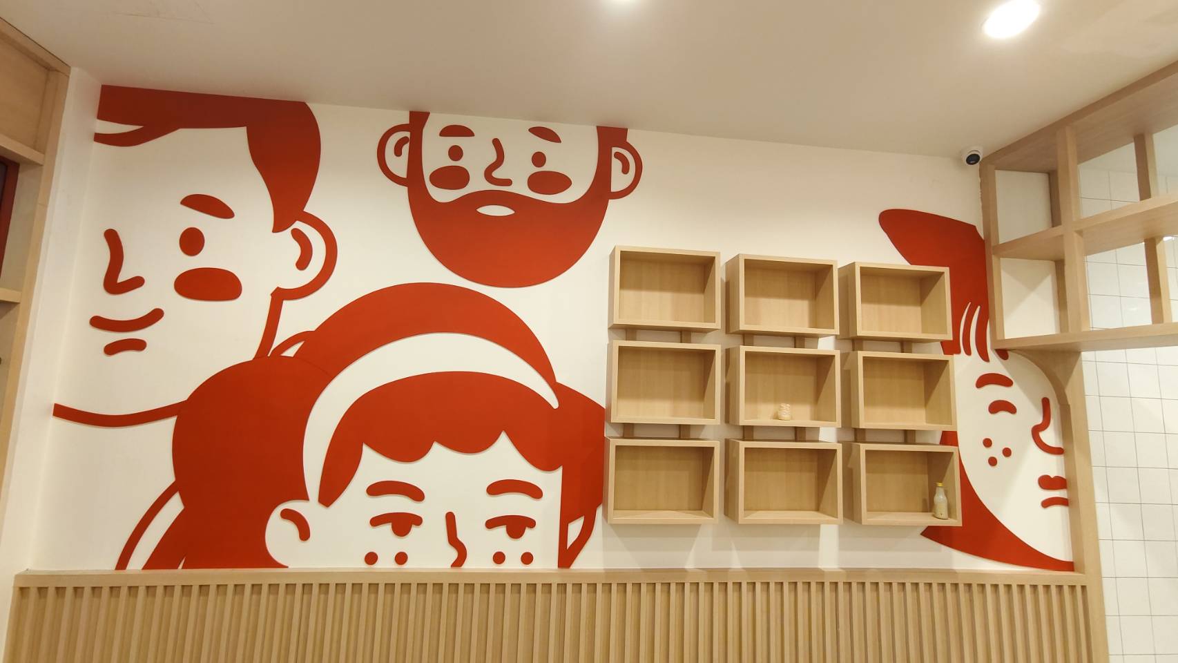 งานสติ๊กเกอร์ตกเเต่งร้าน " น้ำหวาน มิลล์บาร์ "